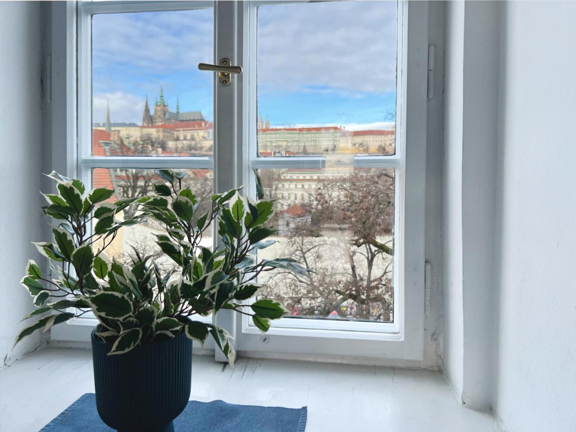 Residence Charles Bridge