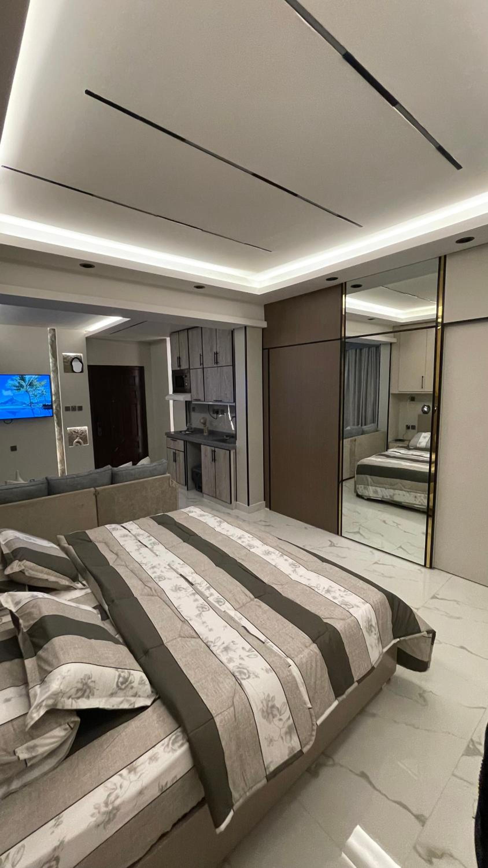 AMG private Home view 5