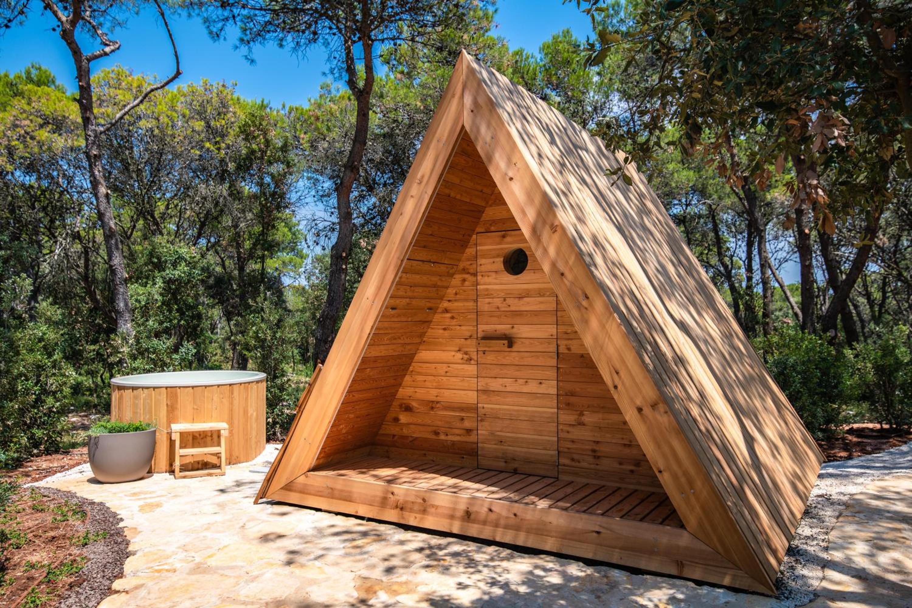 Arena One 99 Glamping