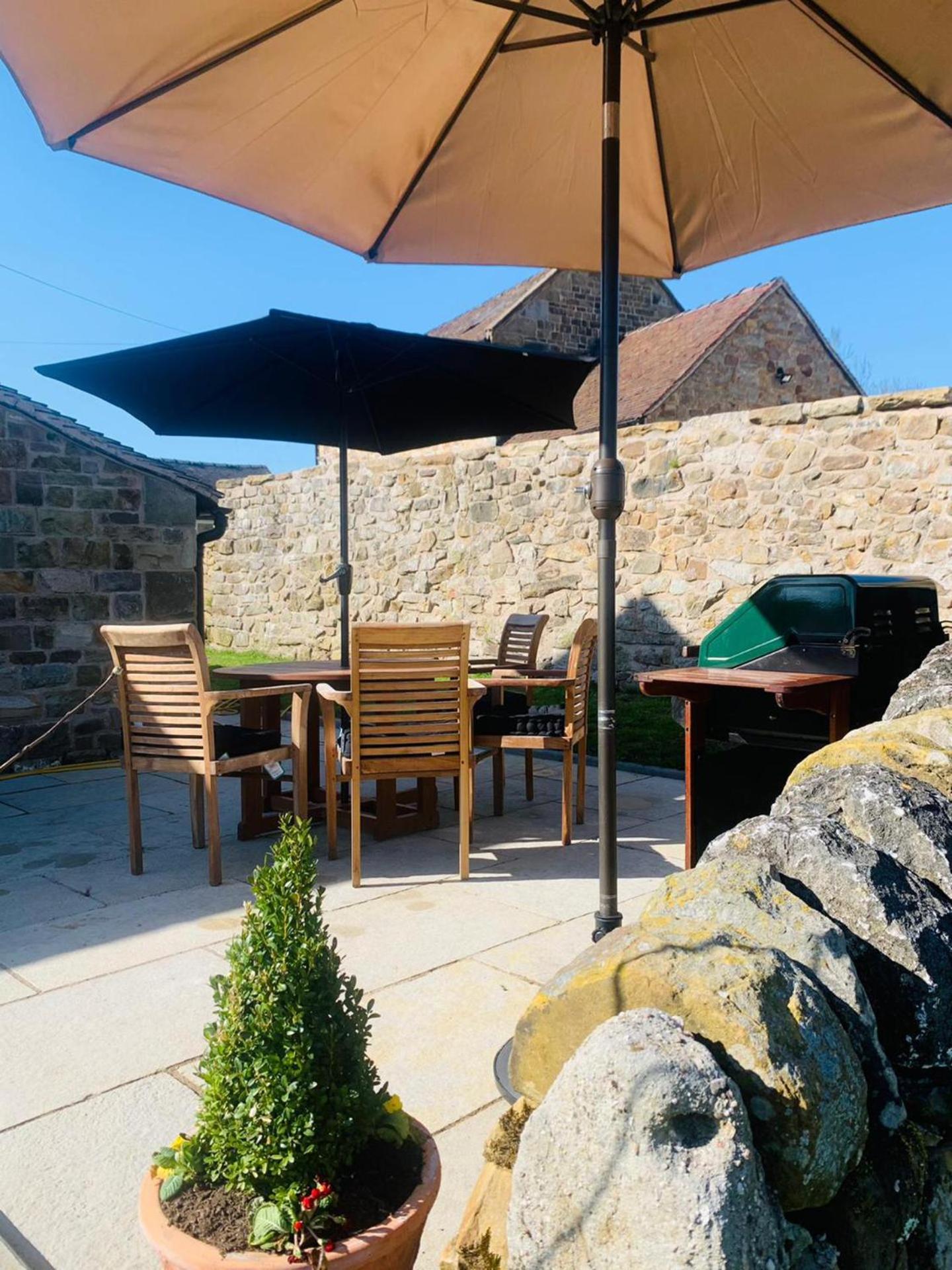 Barn-Sleeps 4-Parking-Near Alton Towers Peak Dist view 5
