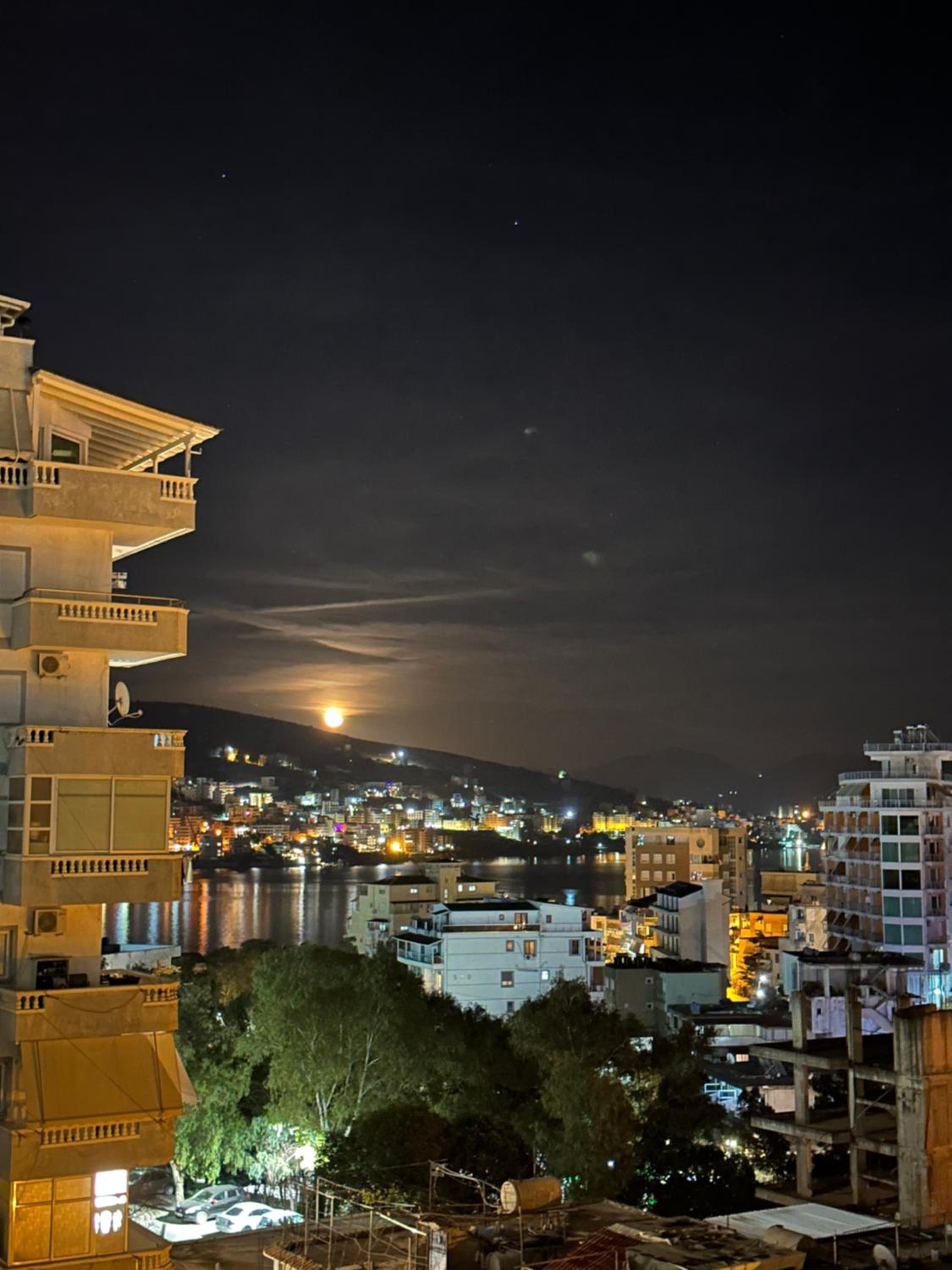 La Calma Apartments