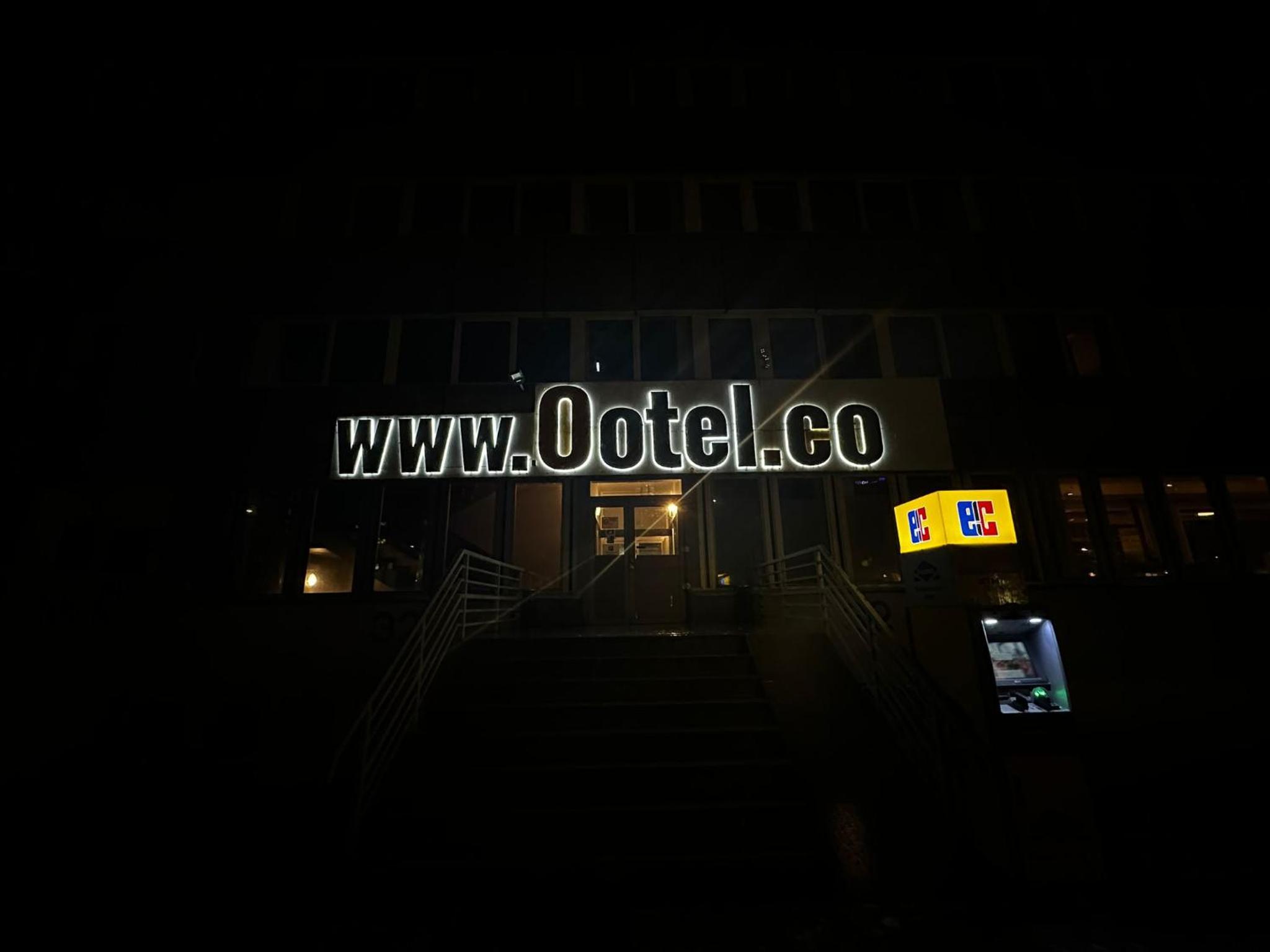 Ootel.com