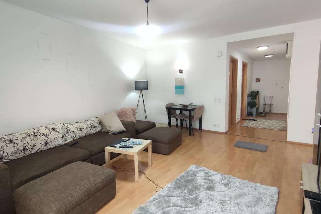 Luxury plaza complex apartments
