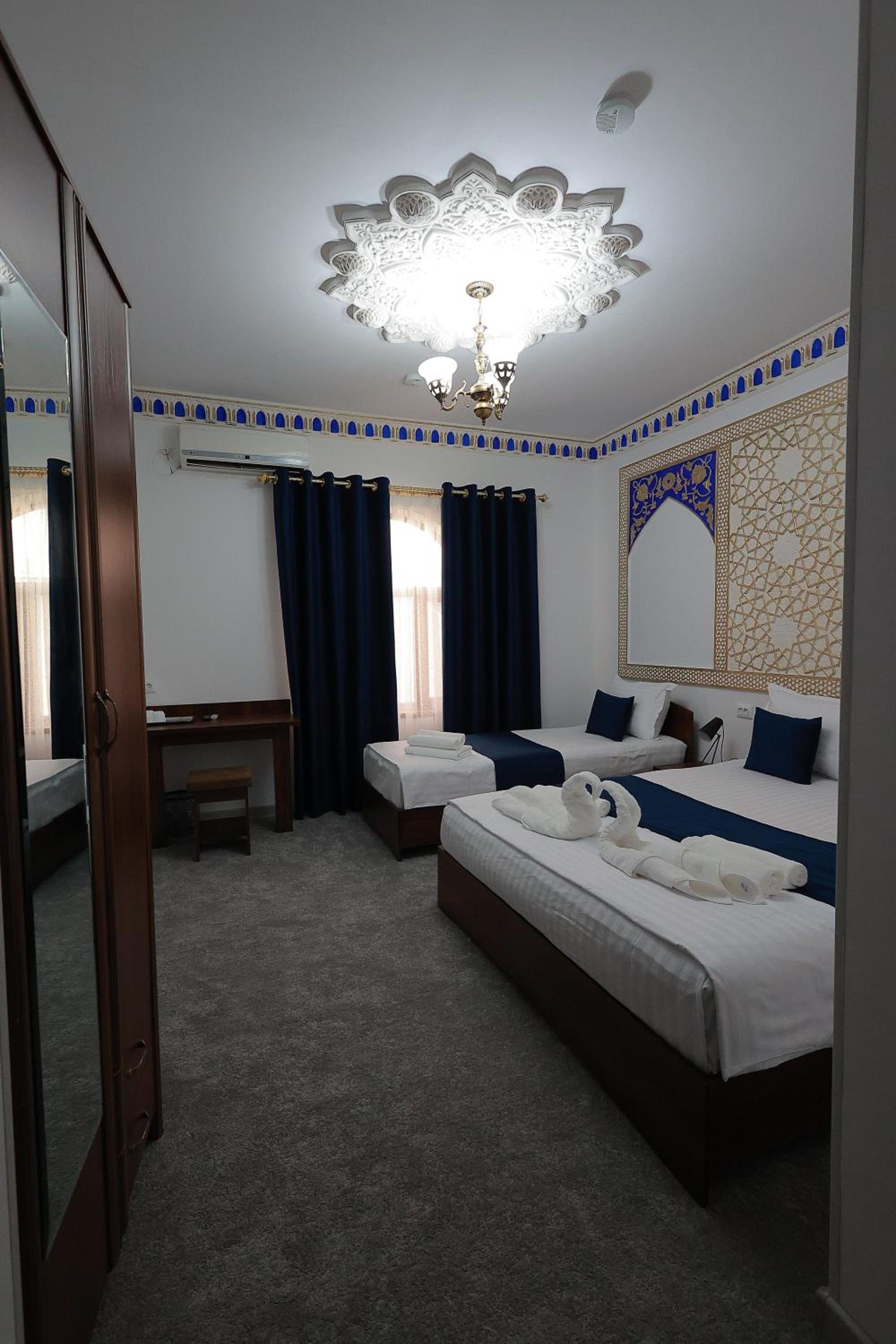 Jahangir Boutique Bukhara