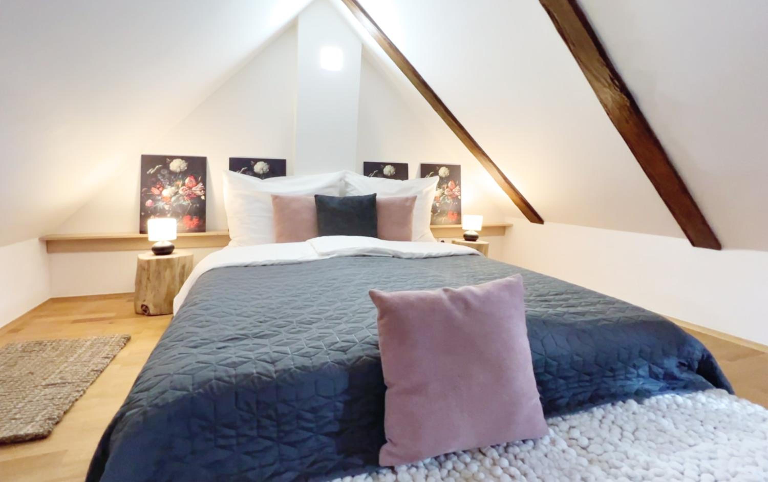 Residence Charles Bridge