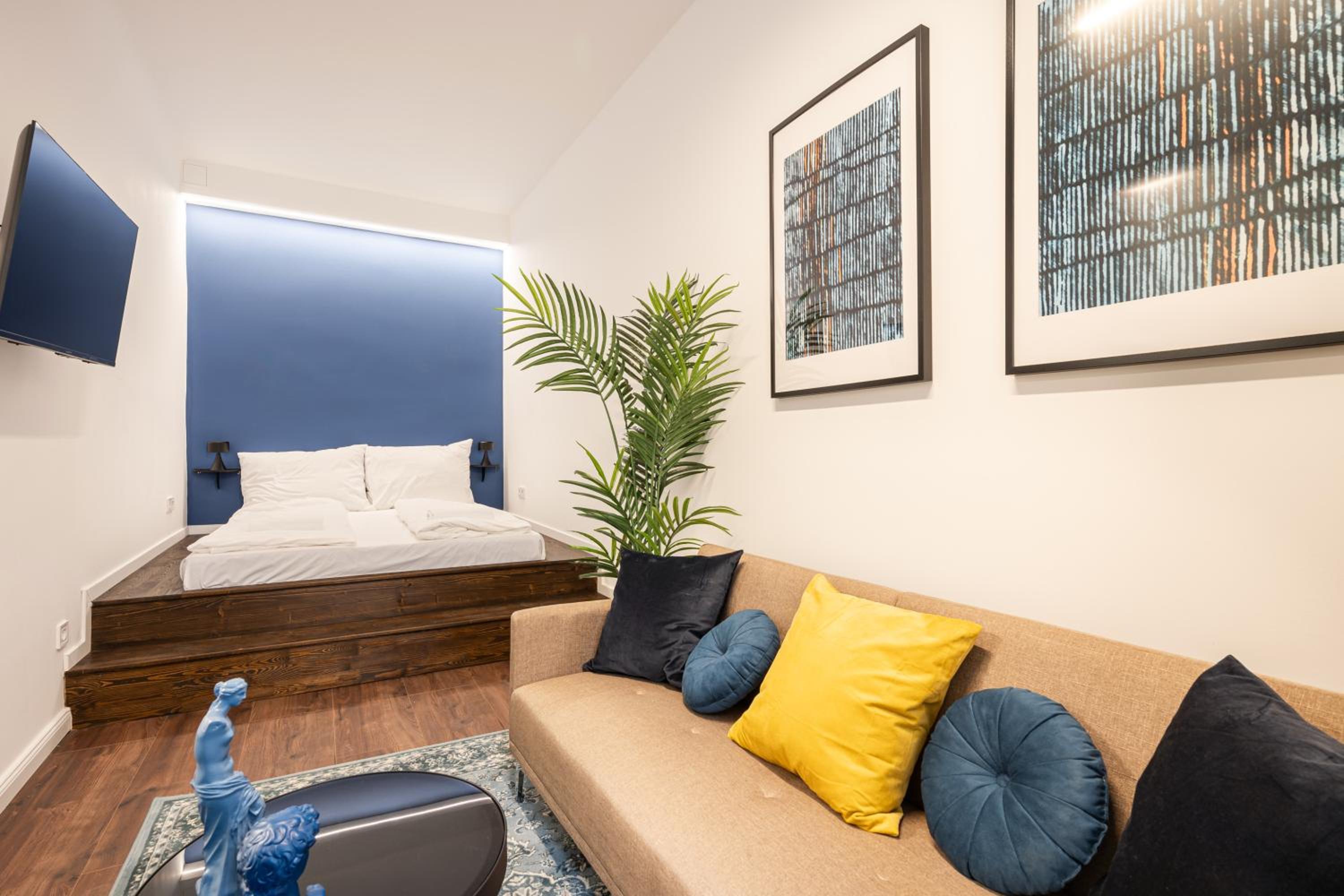 hotel room