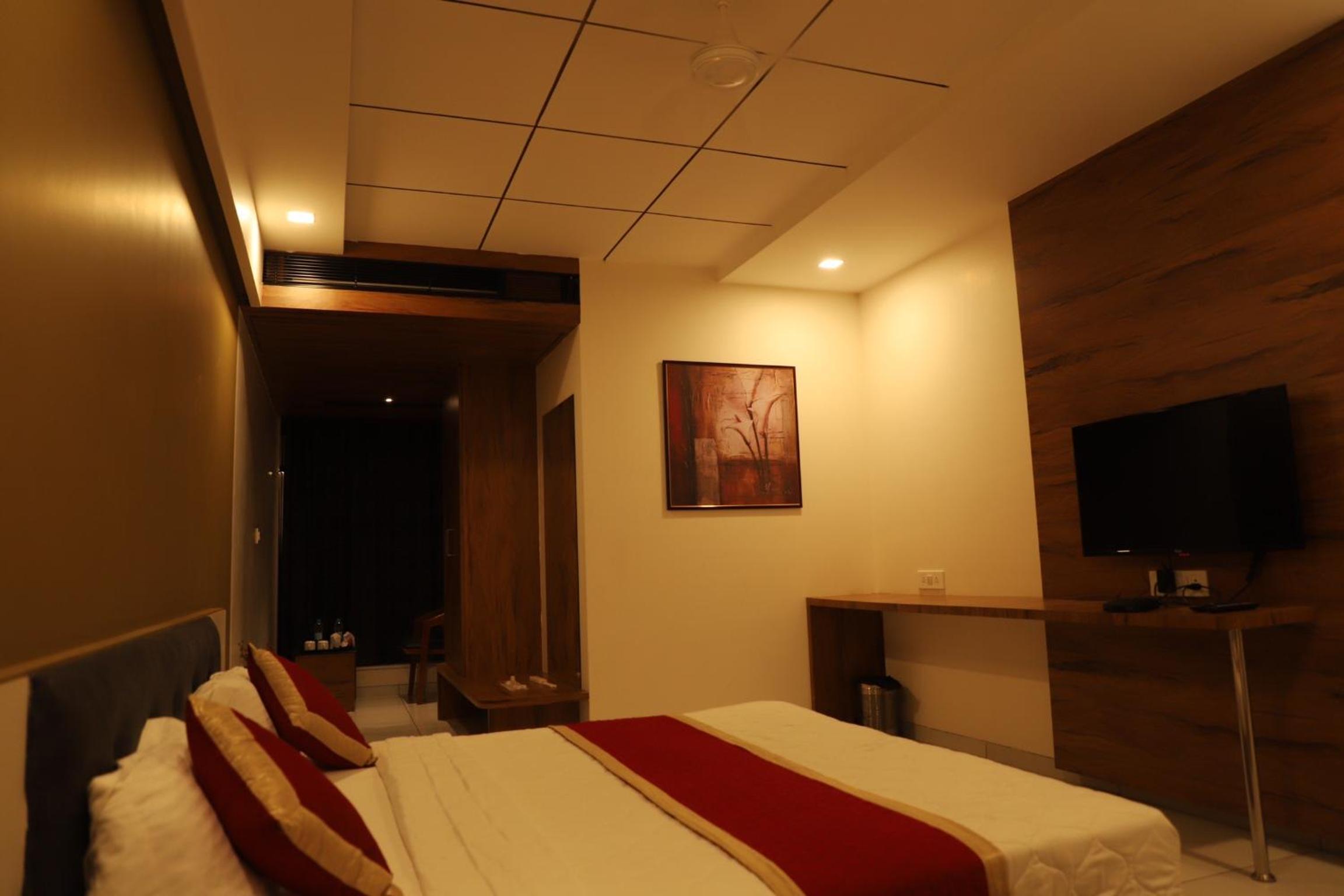 HOTEL CARREFOUR