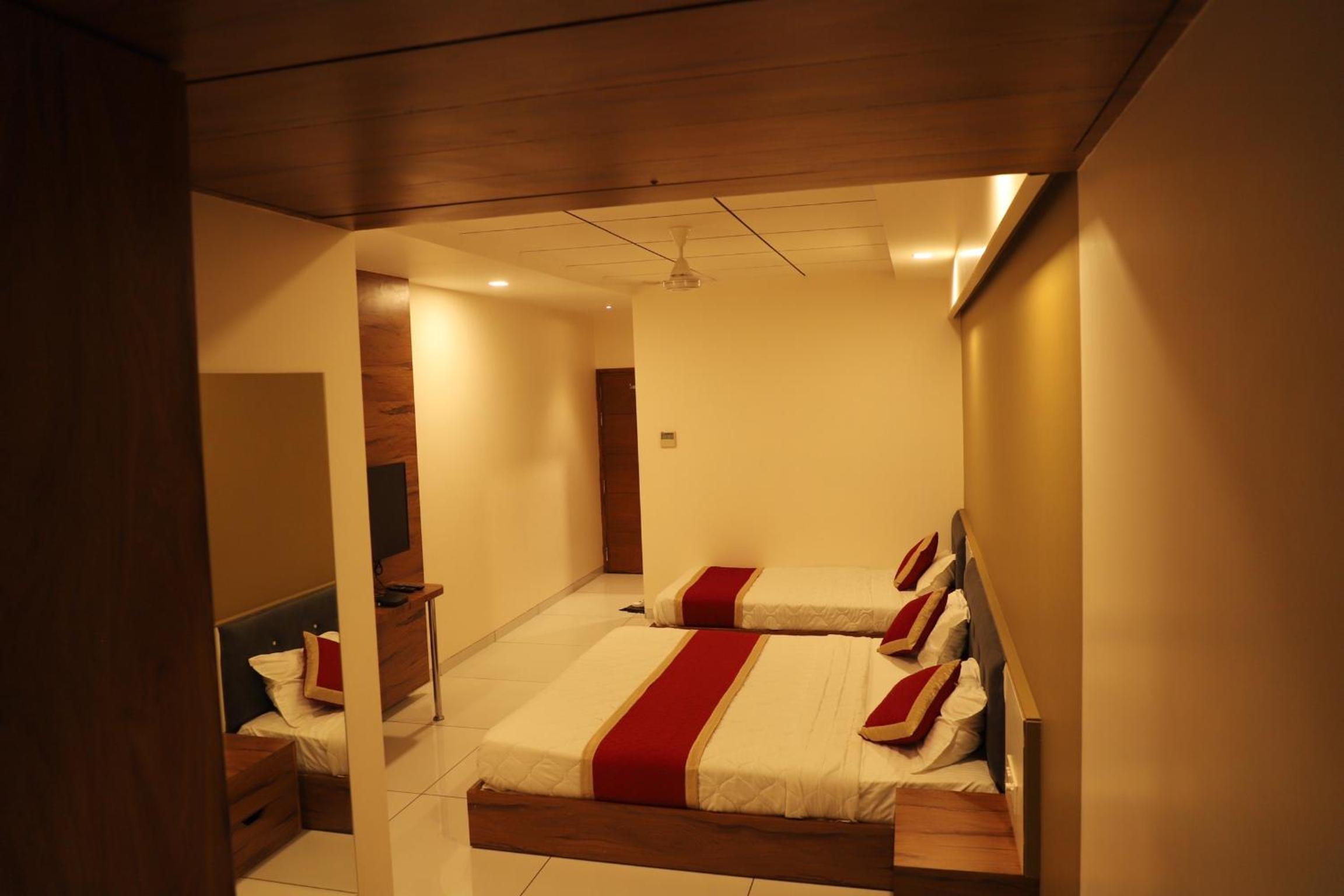 HOTEL CARREFOUR