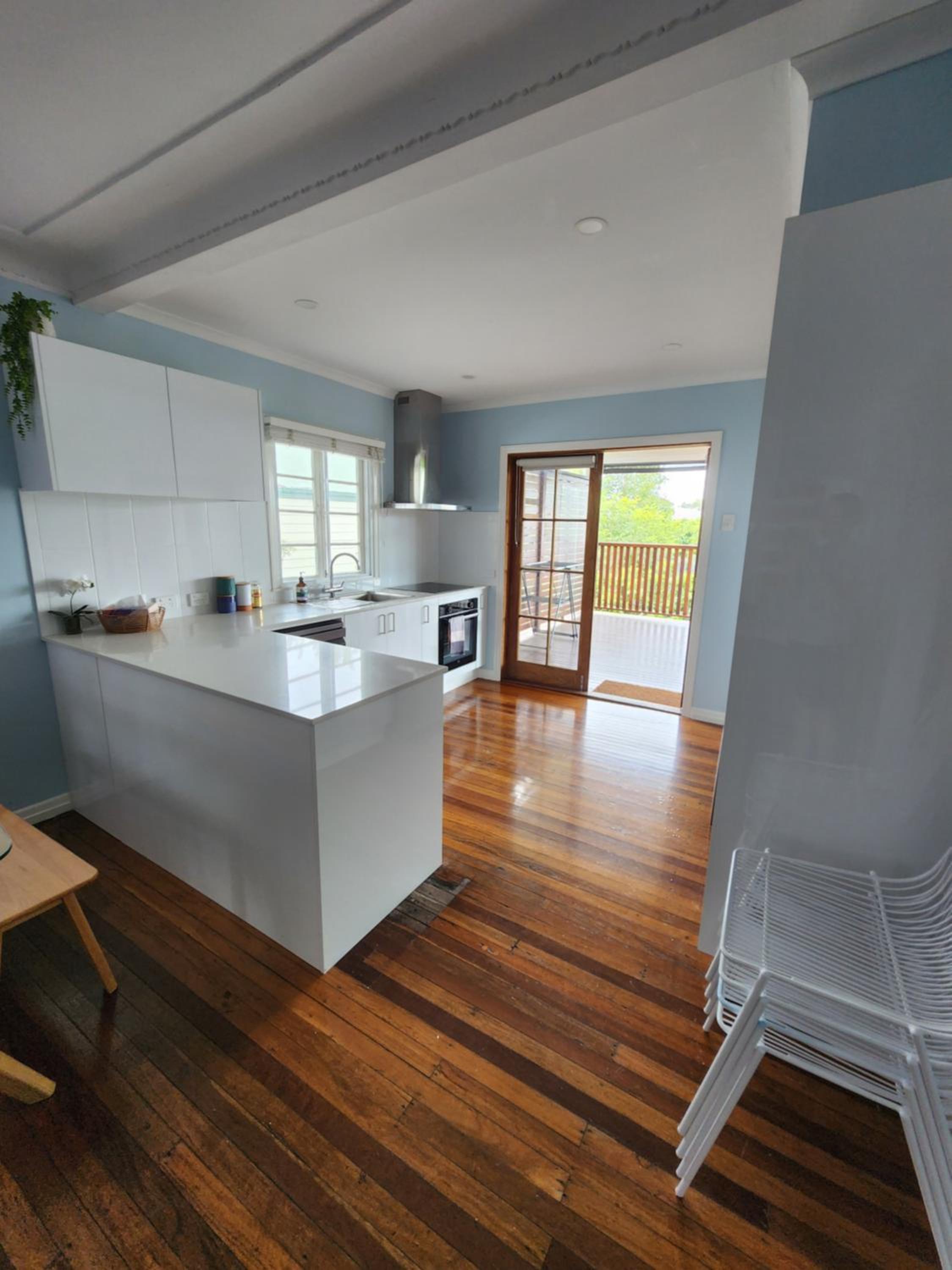 OXLEY Mineral Pool & Private Home suburbanSTAY