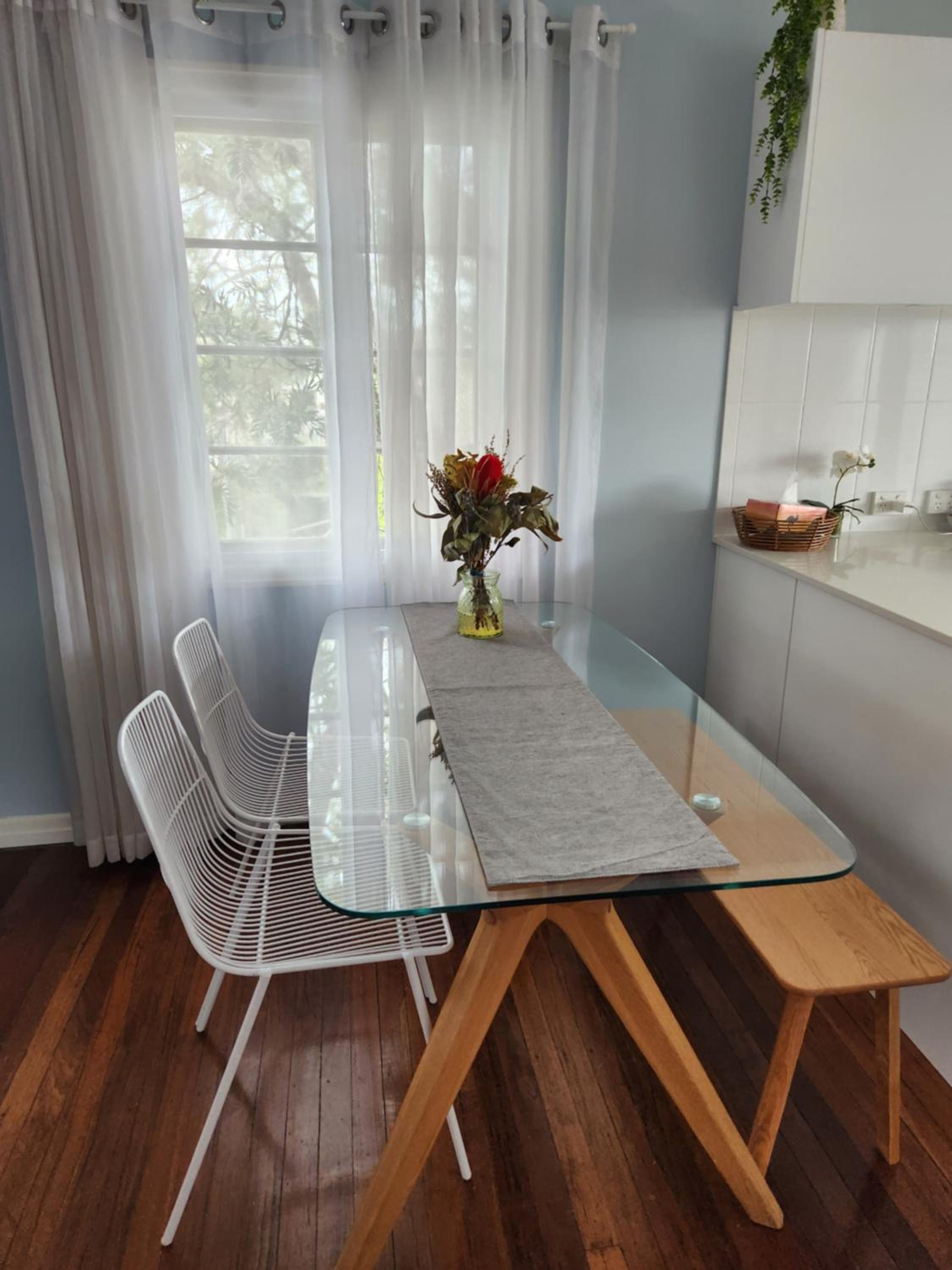 OXLEY Mineral Pool & Private Home suburbanSTAY