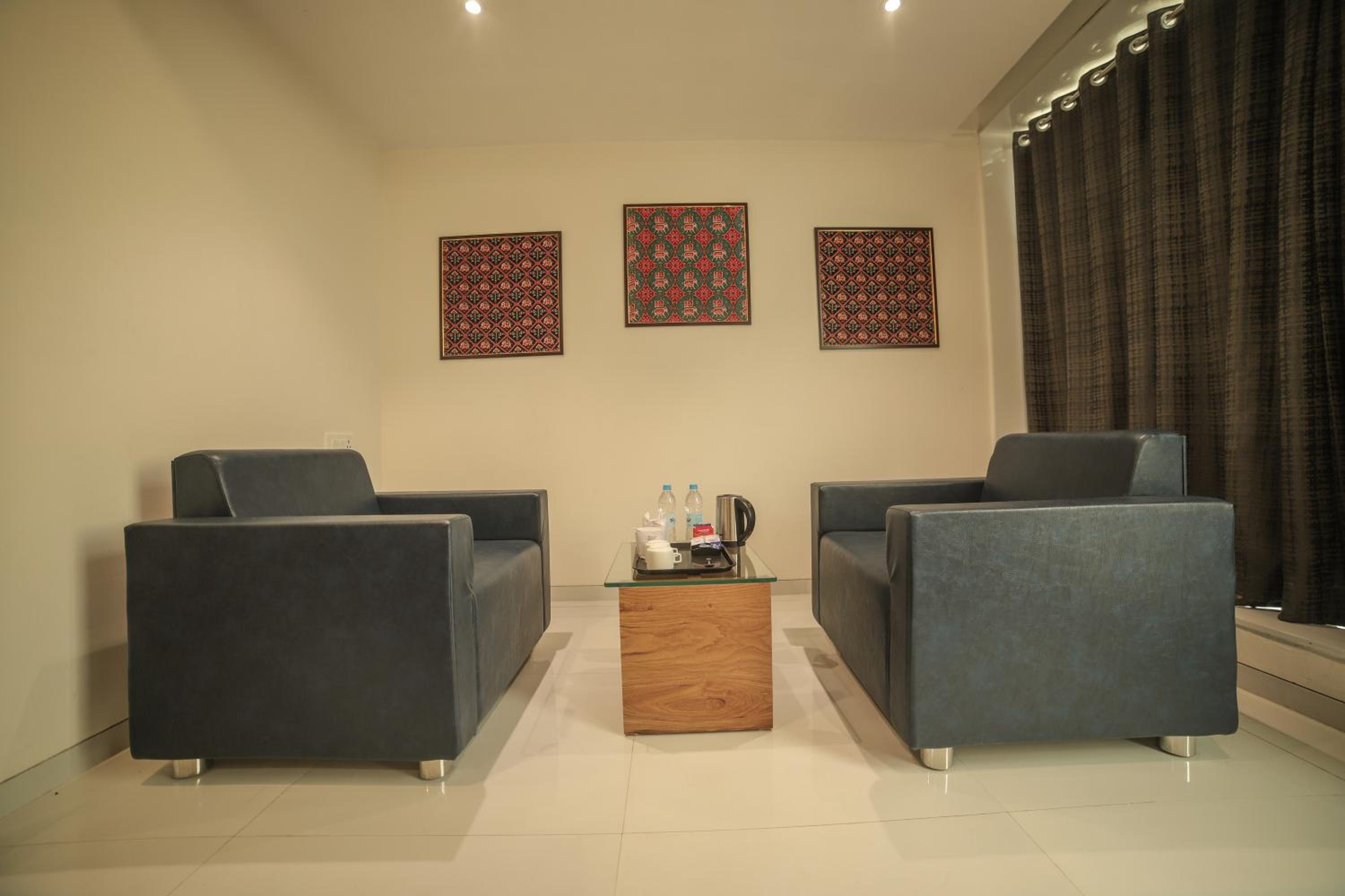 HOTEL CARREFOUR