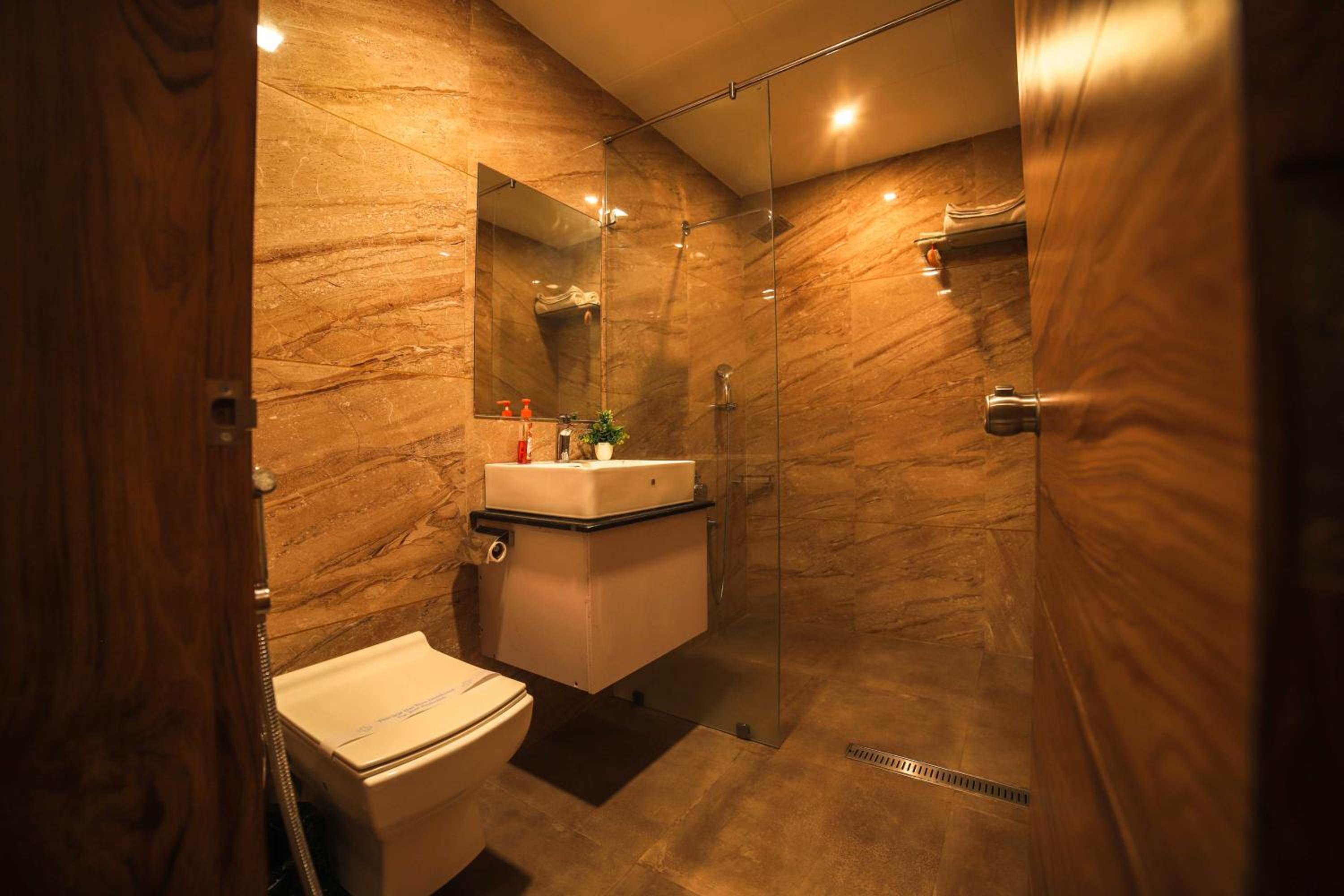 HOTEL CARREFOUR