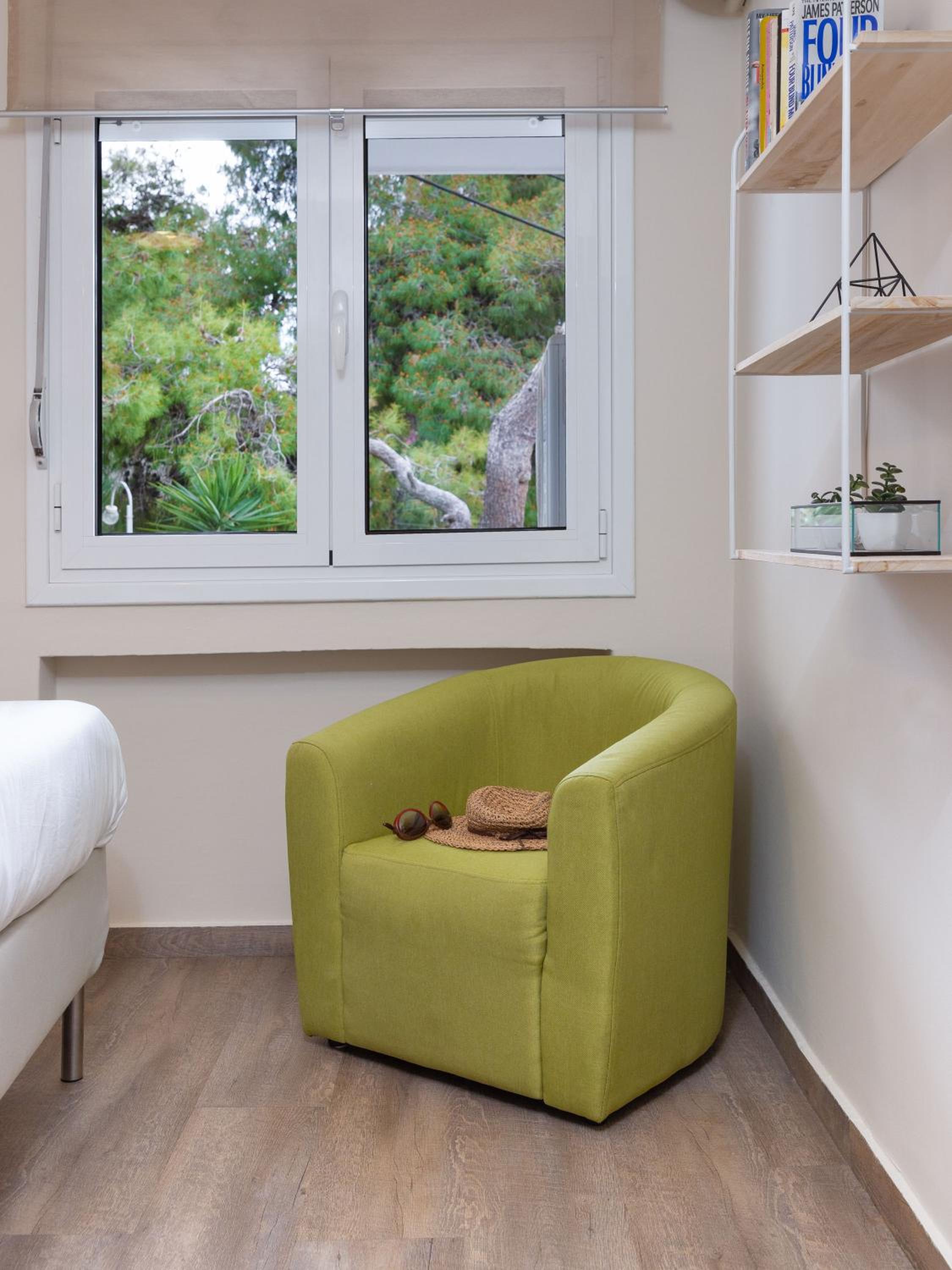 Vouliagmeni Stylish Homes by BluPine