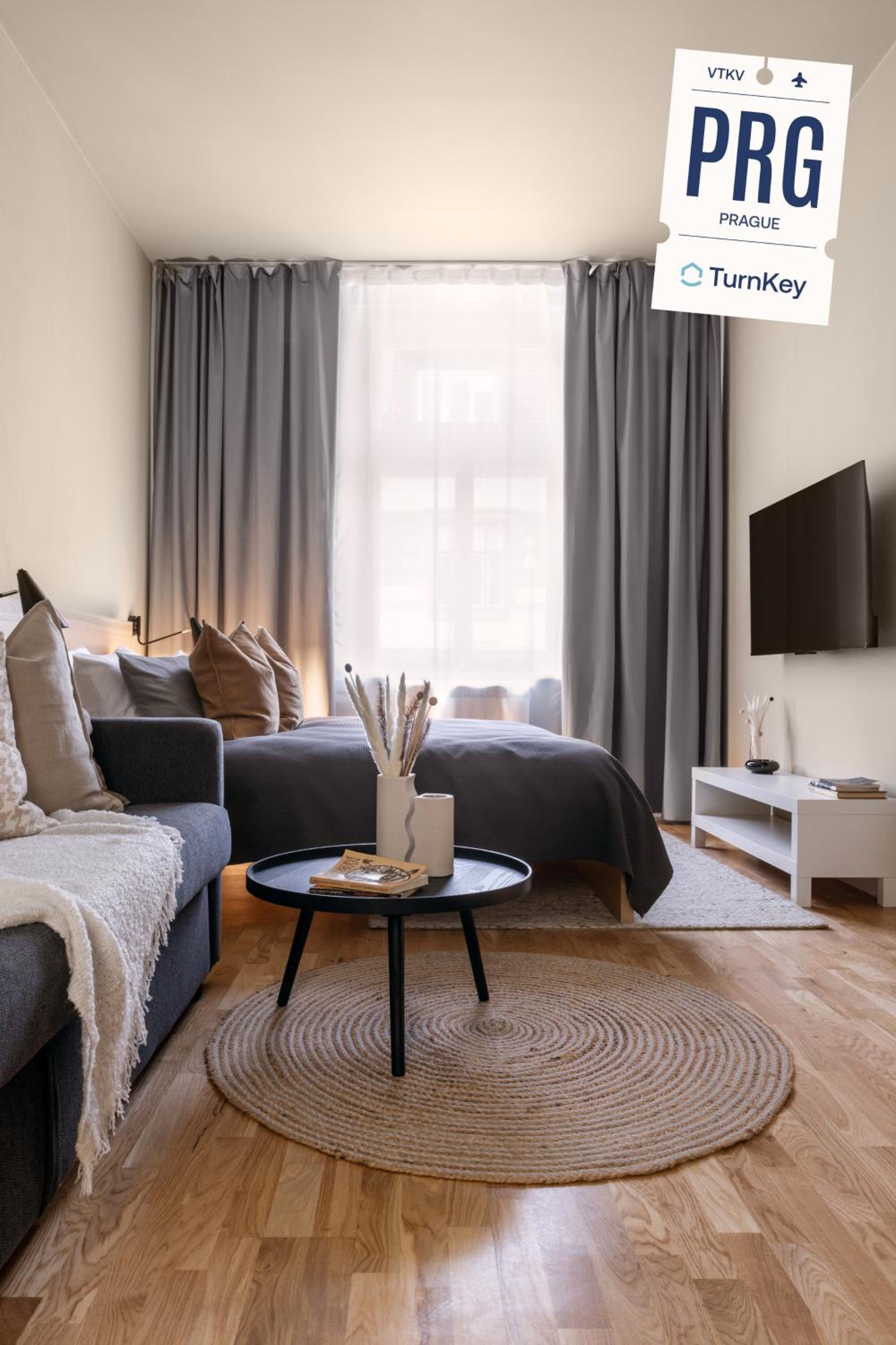 TurnKey I Karlín Square Apartments