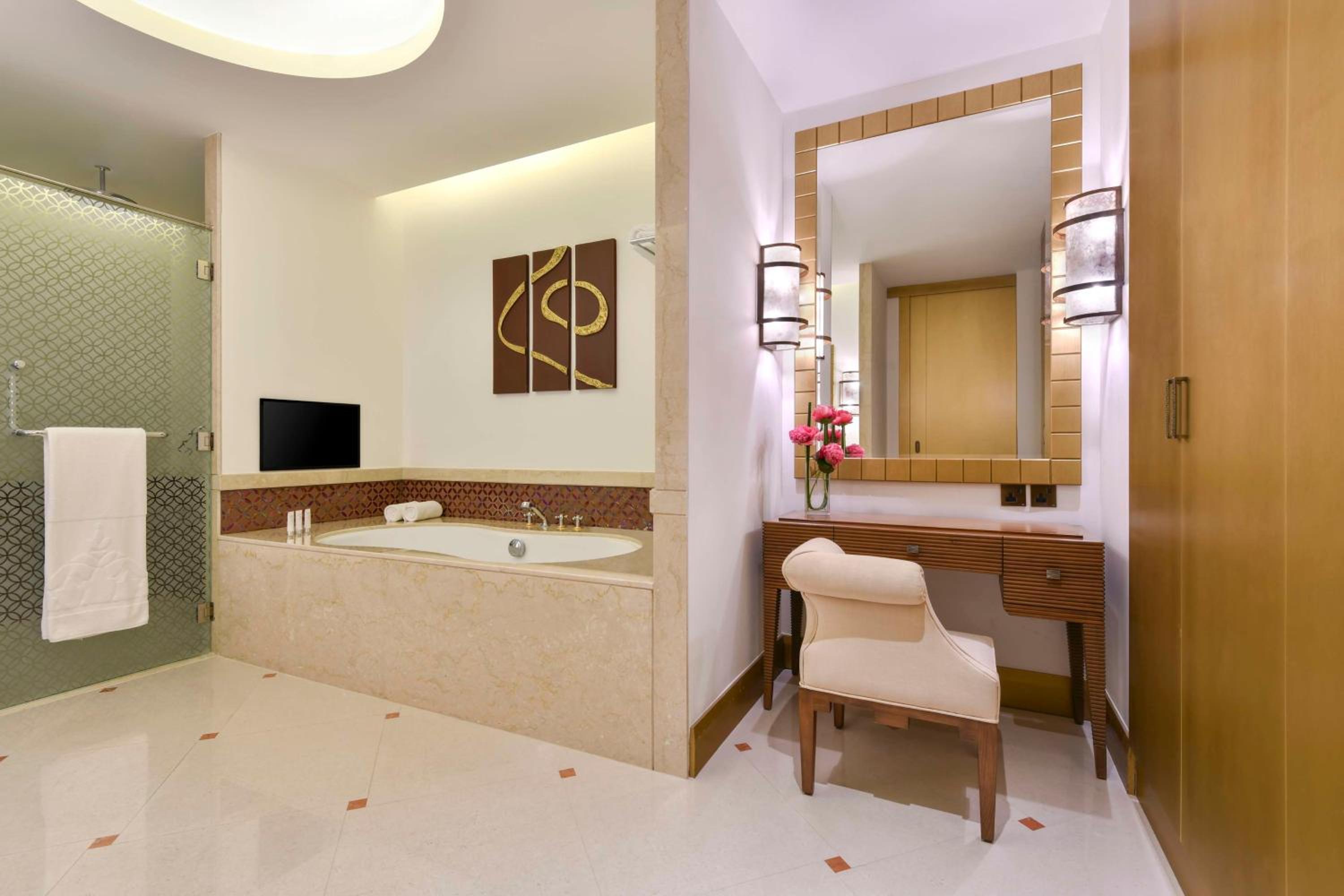 Marsa Malaz Kempinski, The Pearl