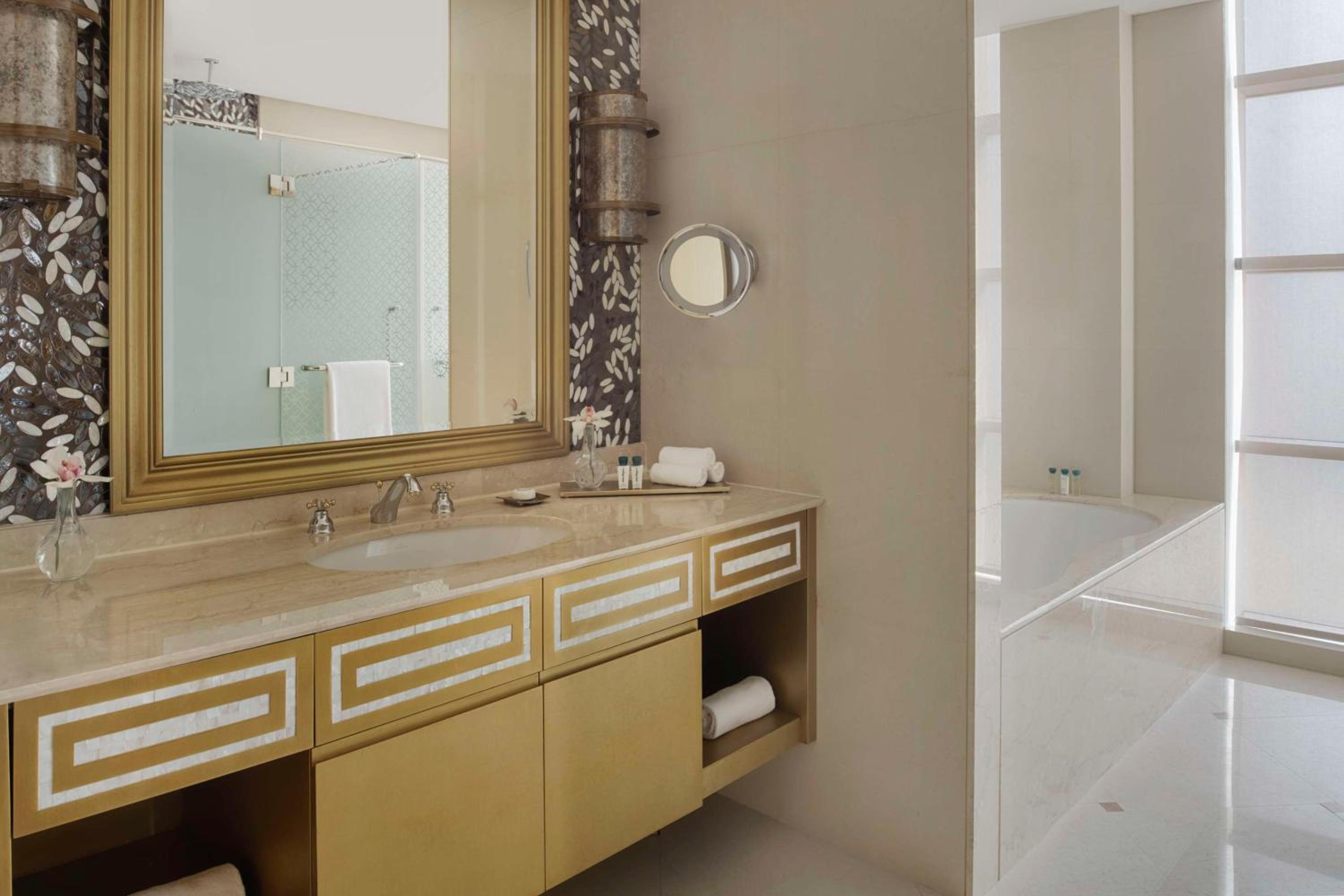 Marsa Malaz Kempinski, The Pearl