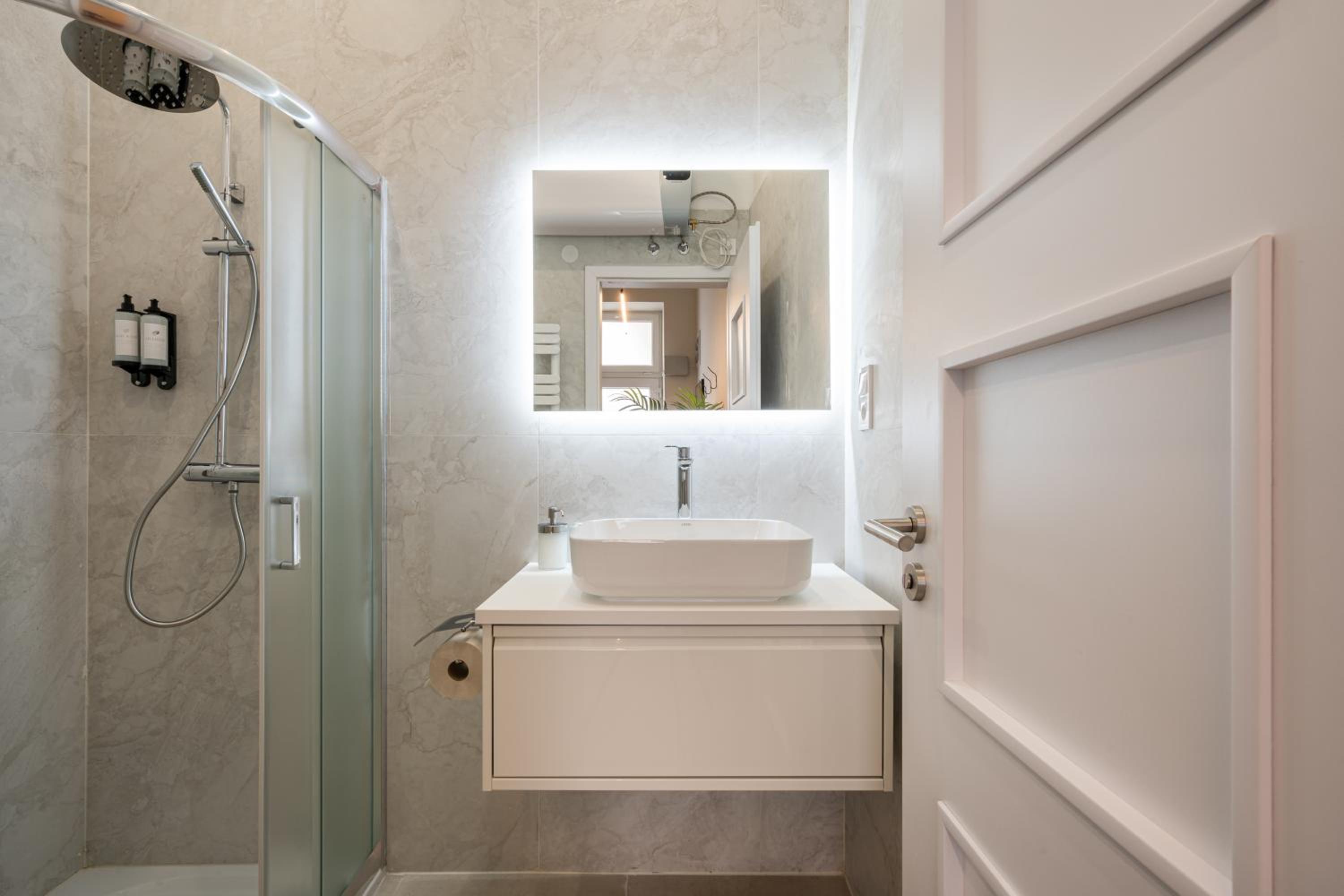 D54 Boutique Apartments Best location by BQA view 4