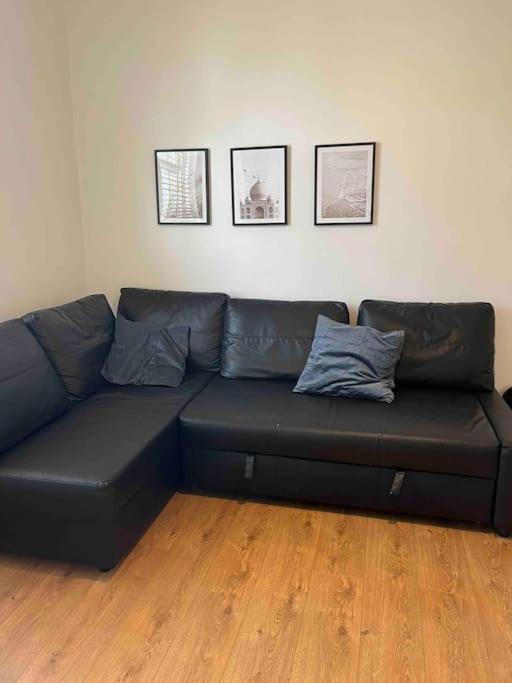 Amazing + Central Cozy Apt London