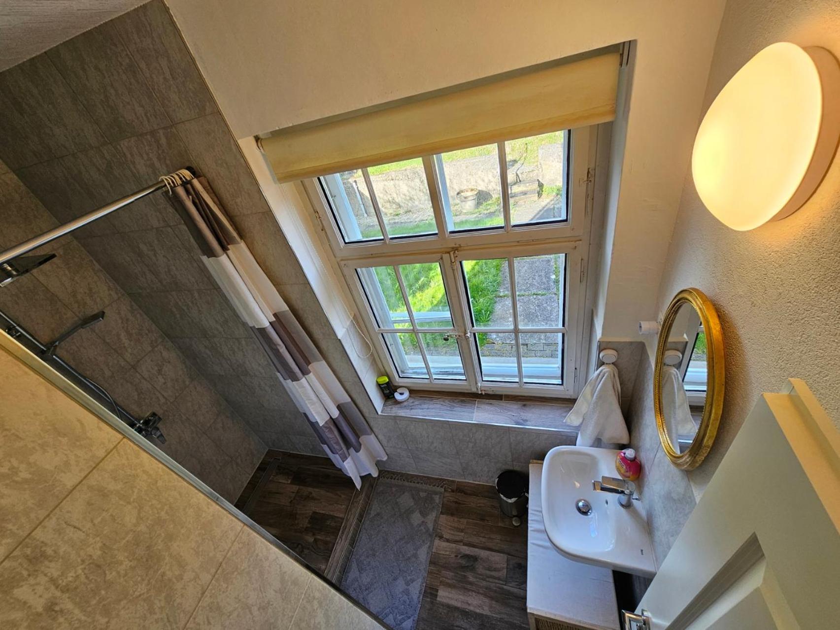 Gästezimmer Ihr Quartier Erdgeschoss Zimmer 2
