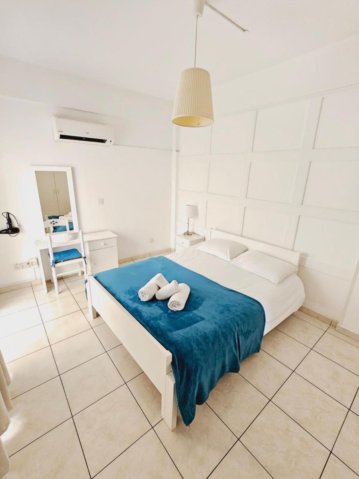 Stephanie City Apartments