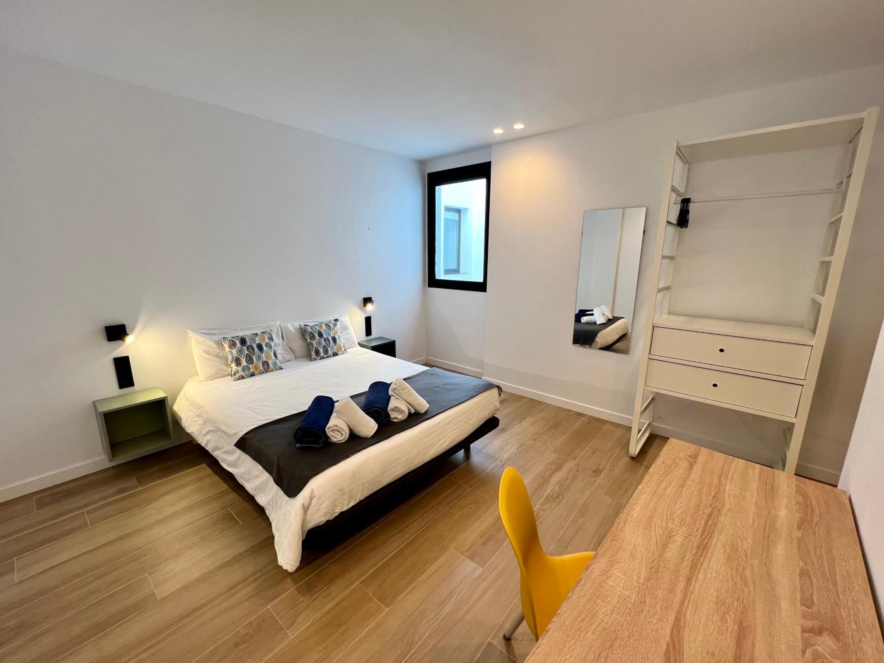 hotel room