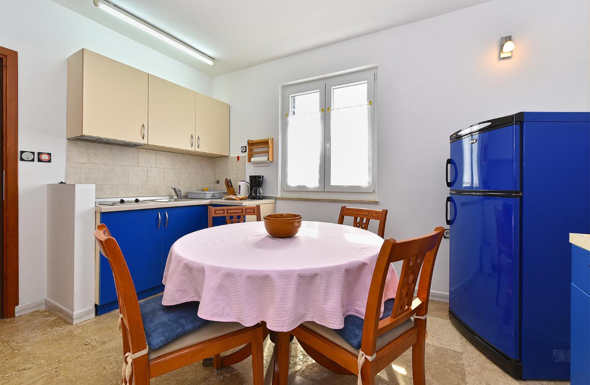 Apartments Anka 372 view 2