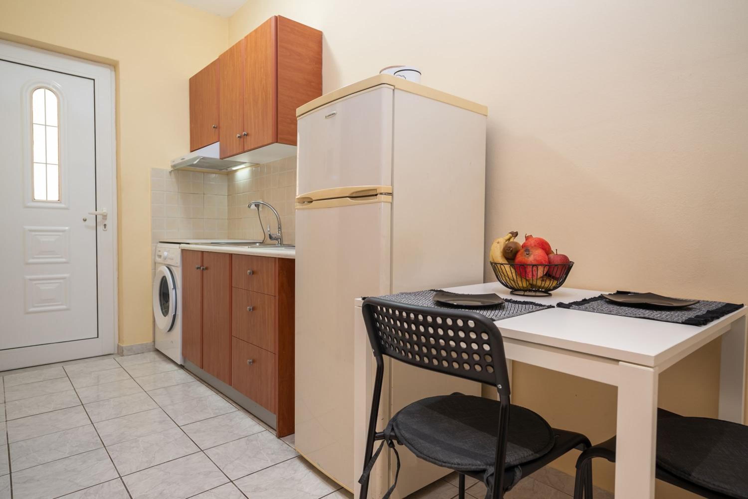 Araucaria Apartments - Close to Tsilivi & Zante Town, by ZanteWize