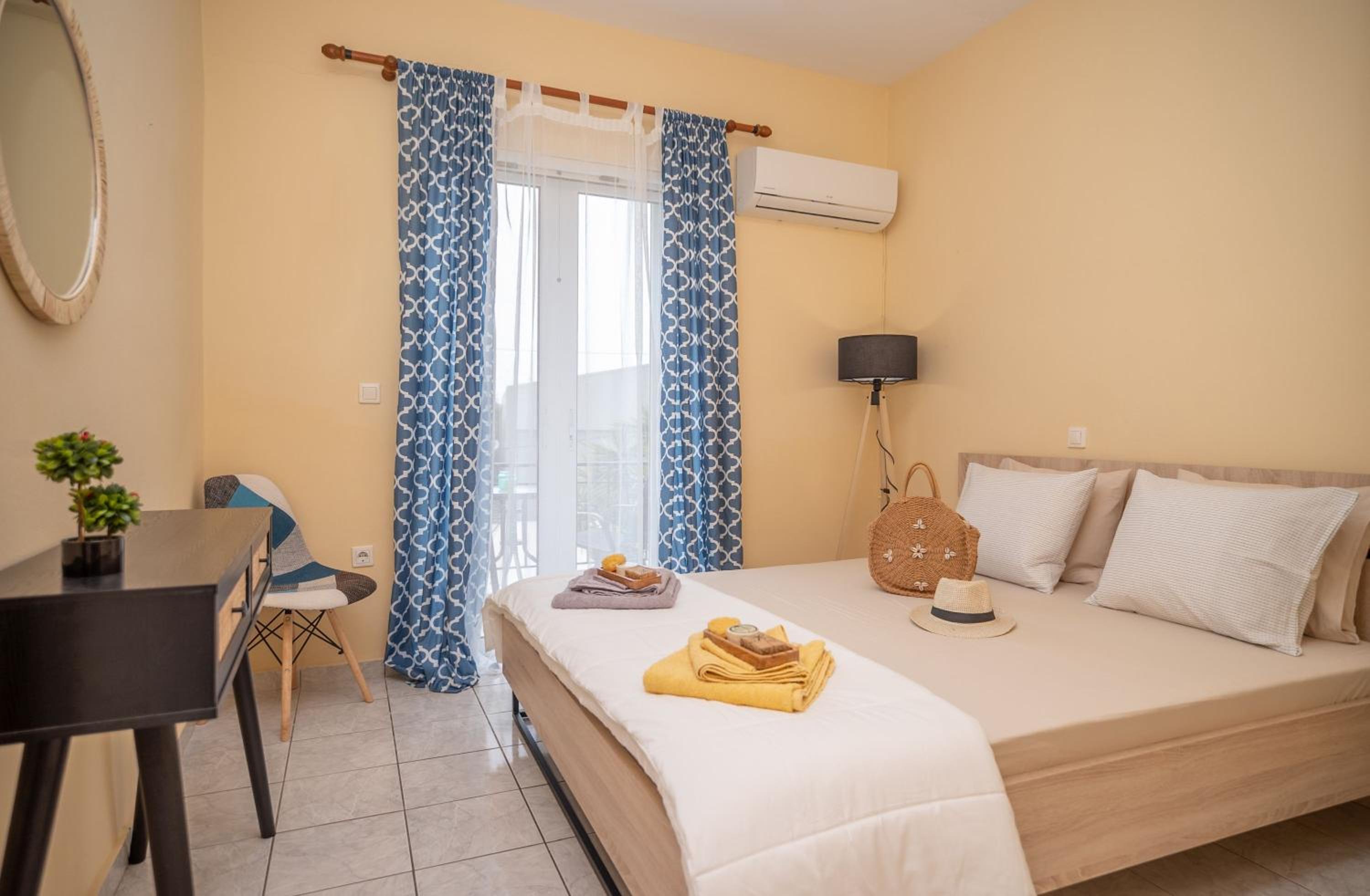 Araucaria Apartments - Close to Tsilivi & Zante Town, by ZanteWize