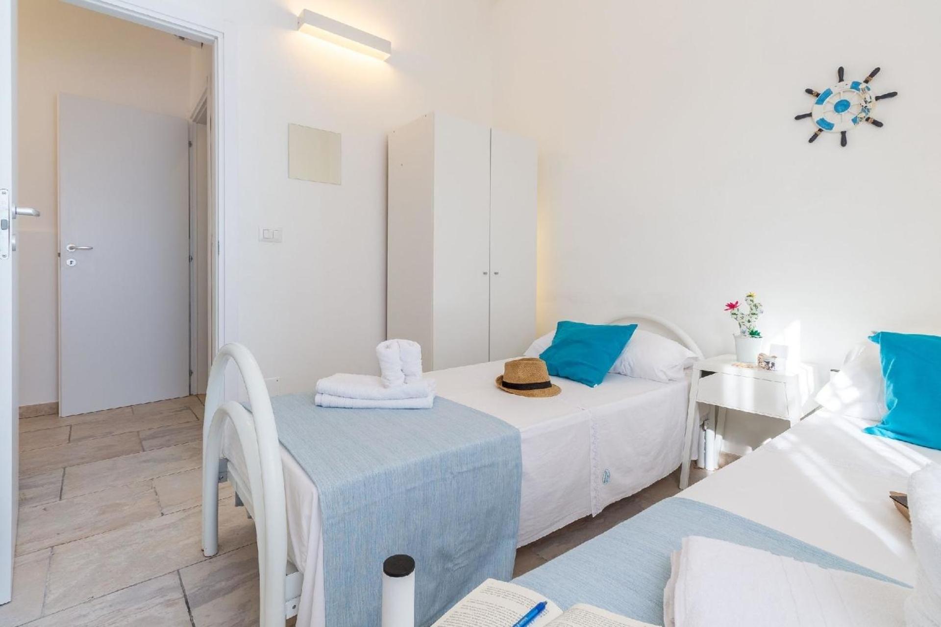 Edoné, Wohnung mit Blick auf einen Sandstrand