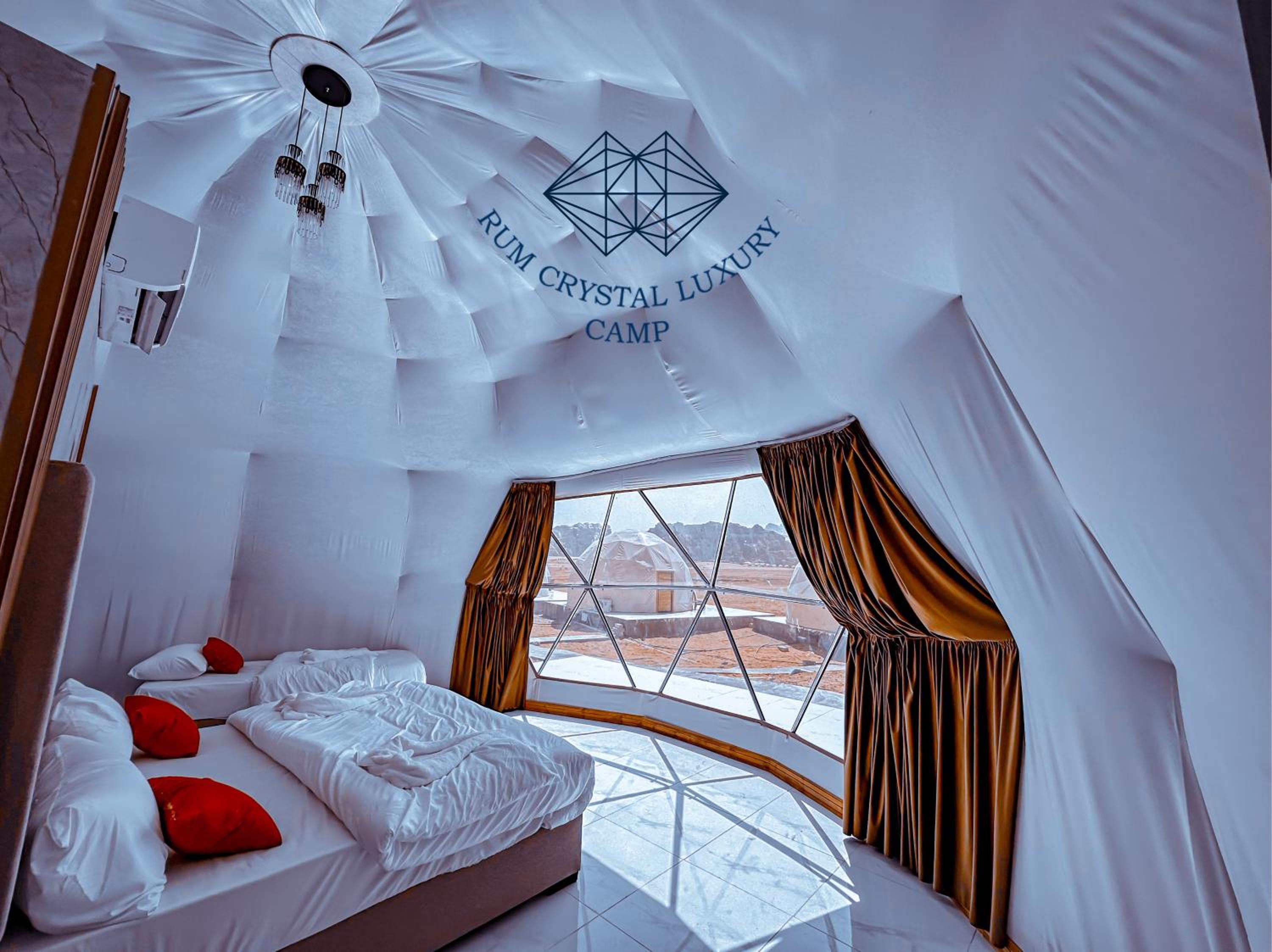 Rum Crystal Luxury Camp view 2