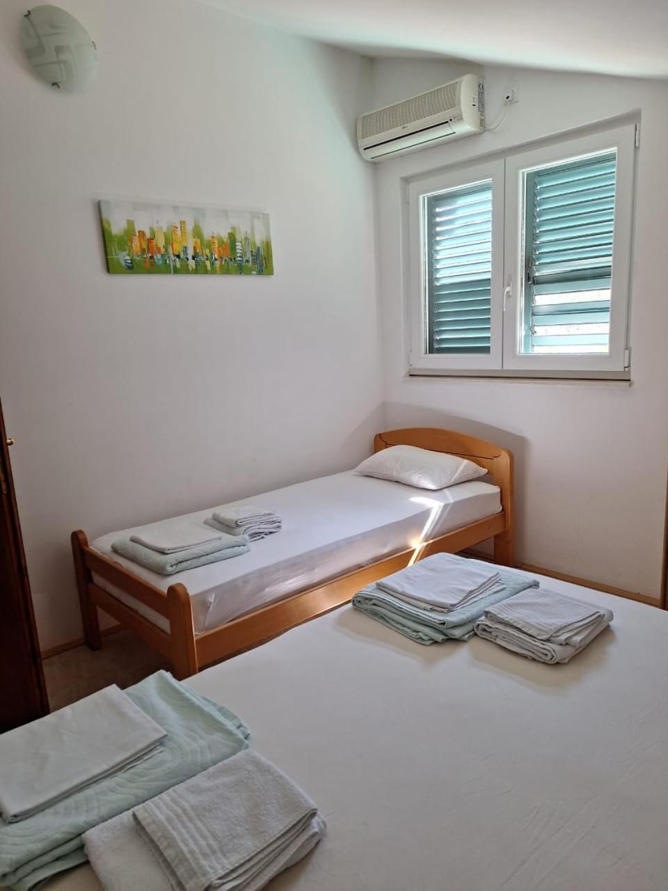 Apartments Iva