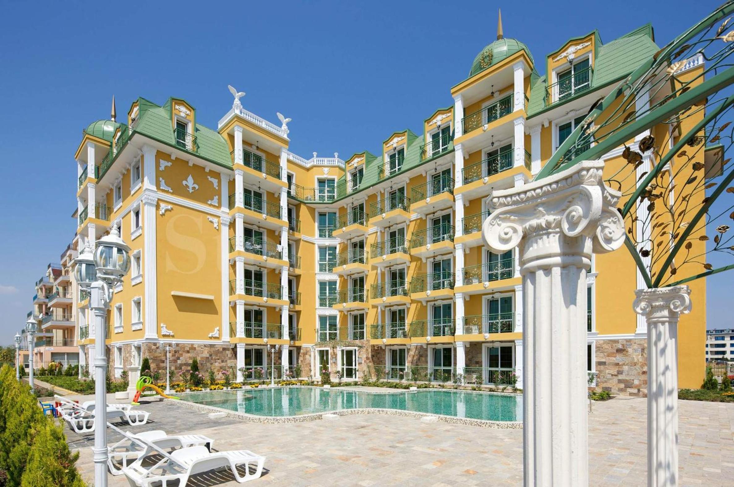 Golden Hermes Apartments
