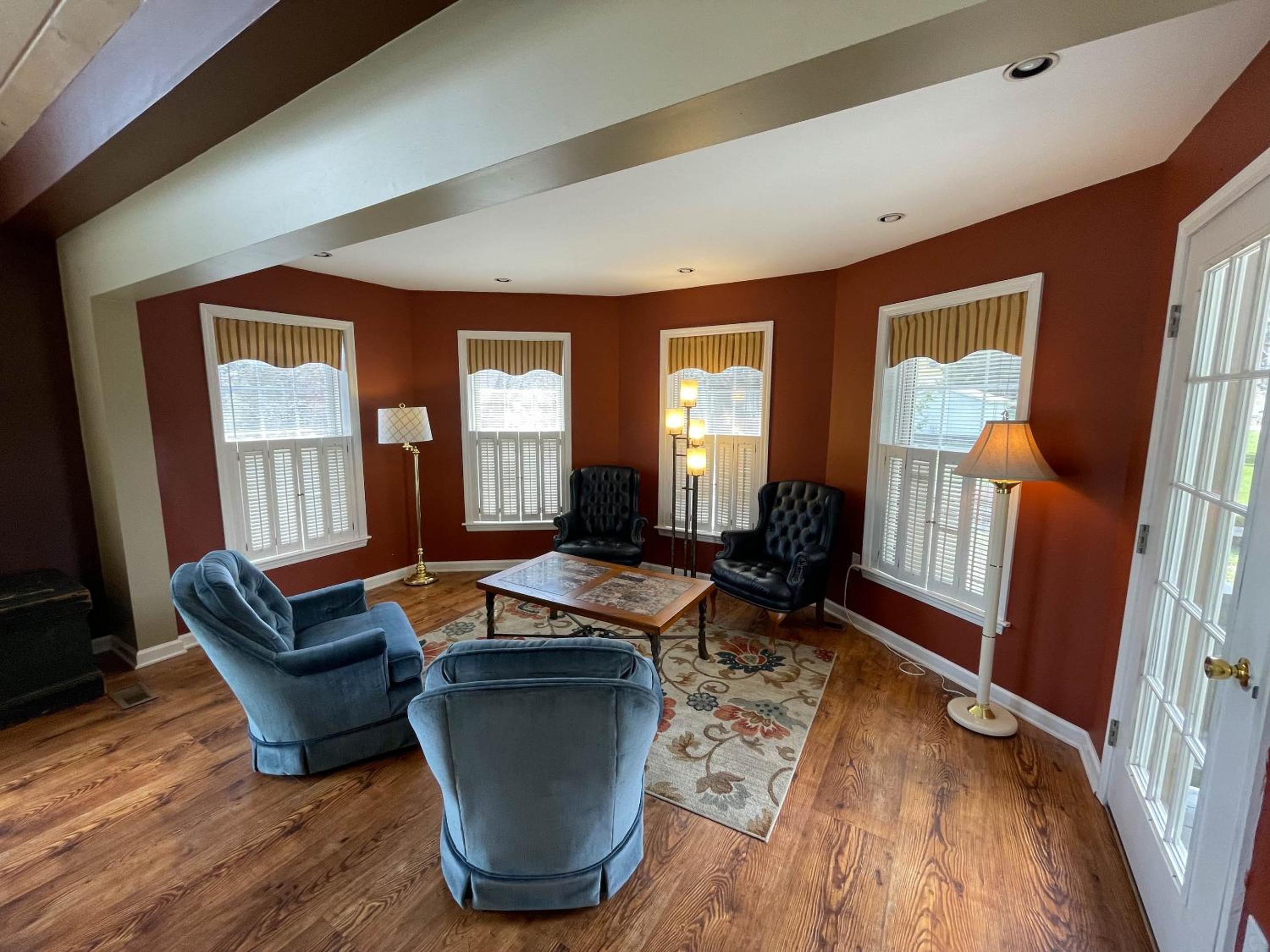 lounge