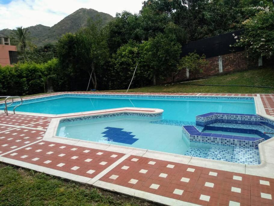 Finca Campestre ¡Villa Anita Anapoima !