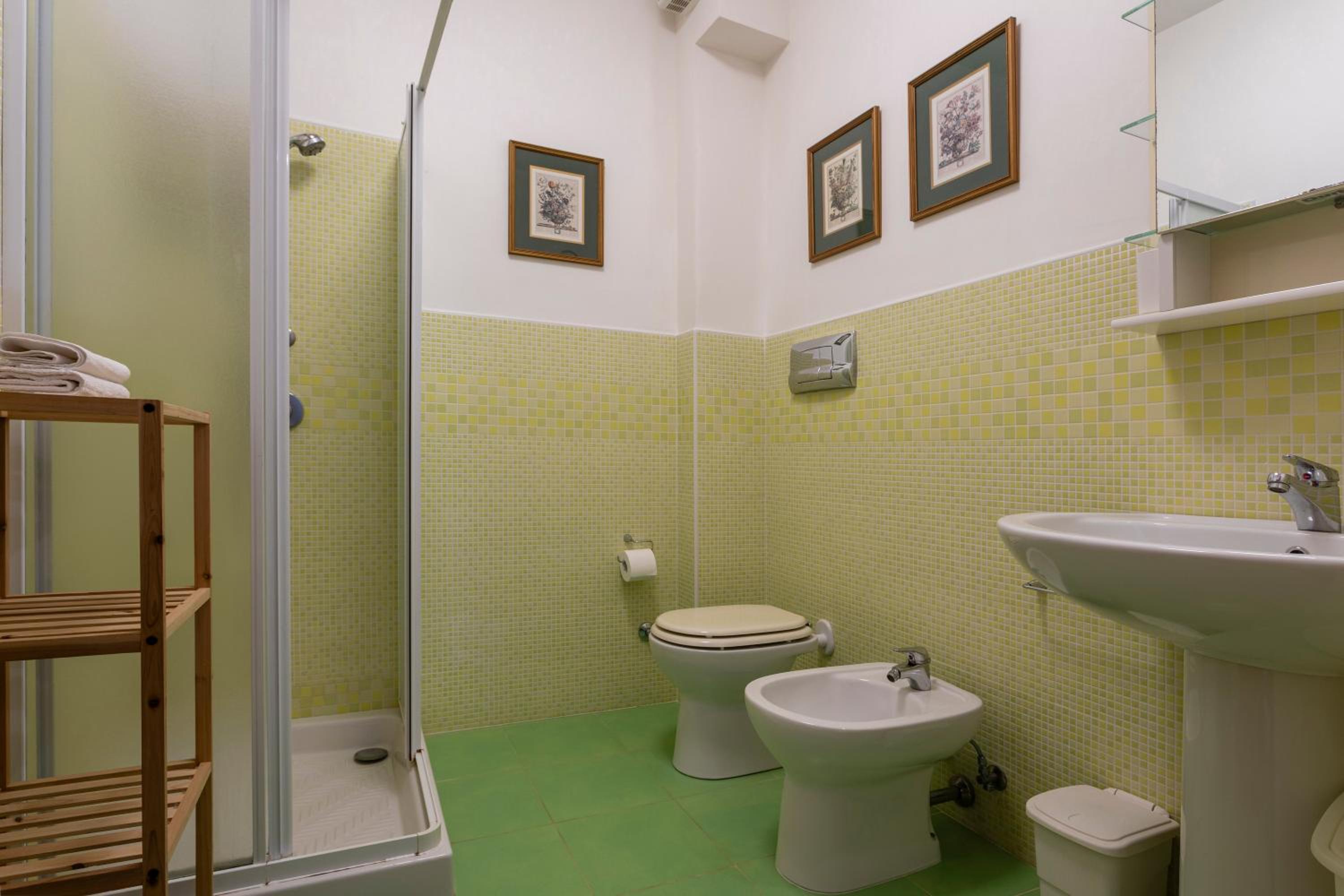 Photo 32