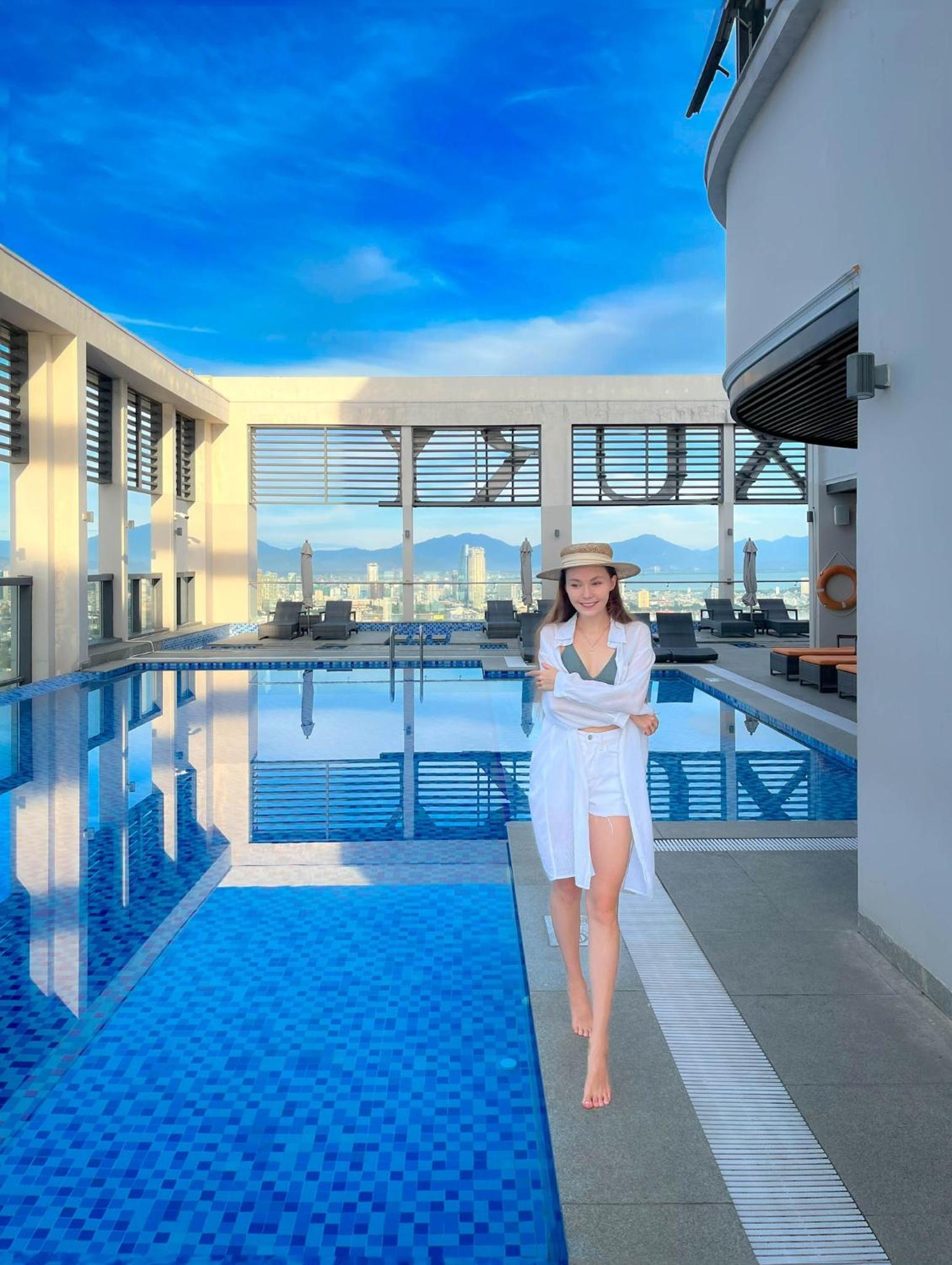 Luxury Apartment Ocean View Free Pool