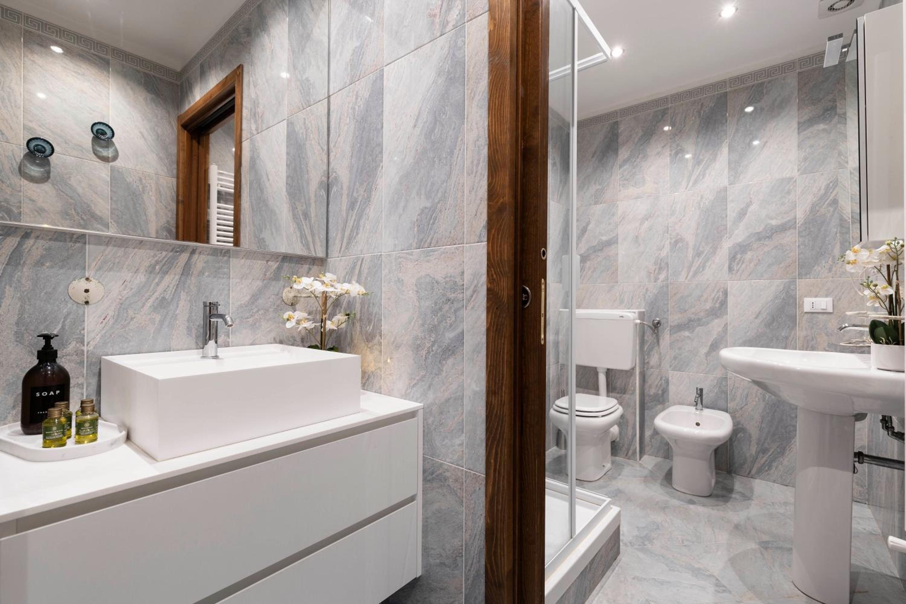 Vivaldi Suites R&R