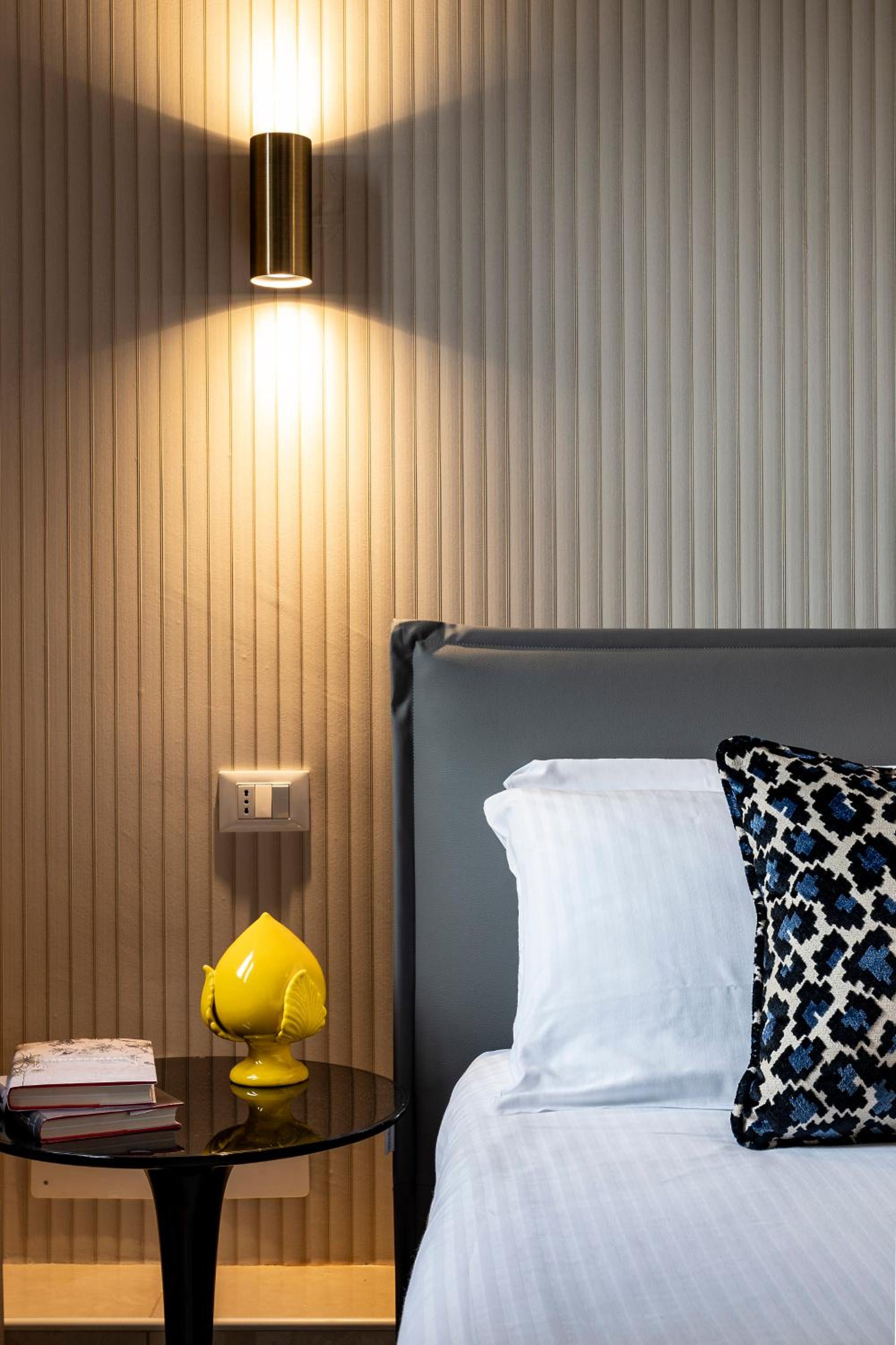 Vivaldi Suites R&R