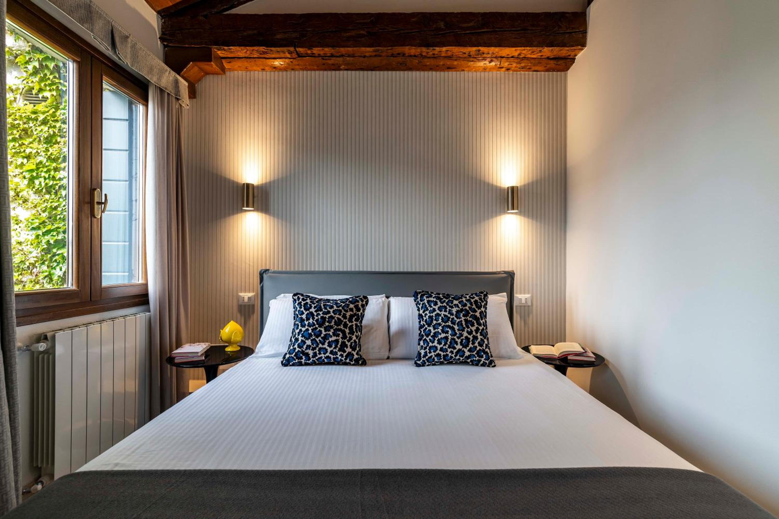 Vivaldi Suites R&R