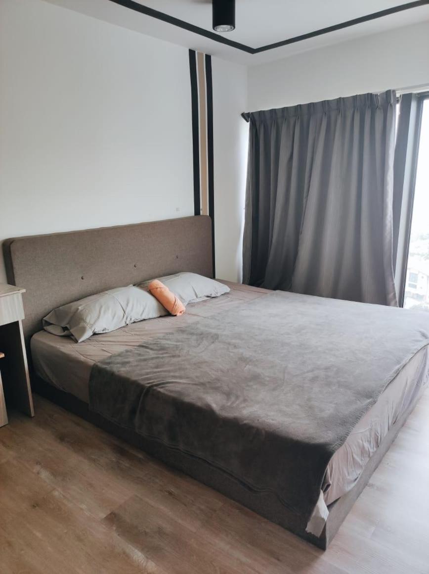 Cozy Ekocheras 2 bedrooms link MRT