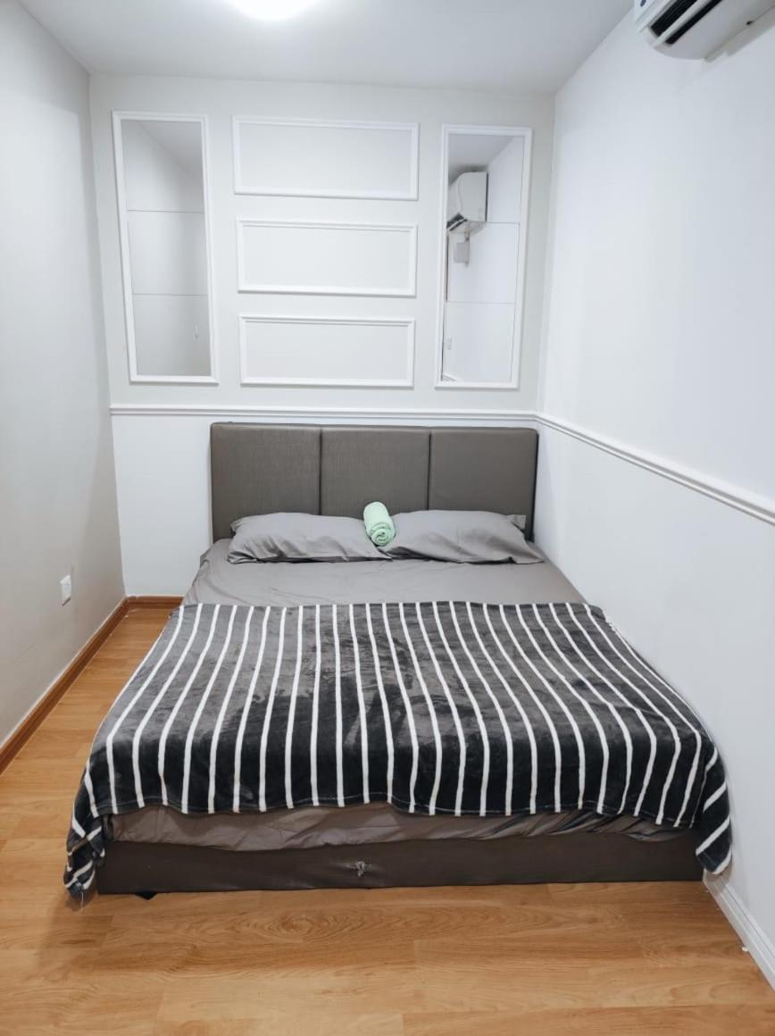 Cozy Ekocheras 2 bedrooms link MRT