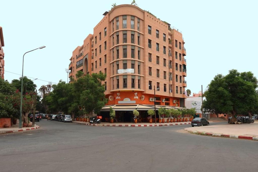 Typical large central appt in Gueliz with nice view