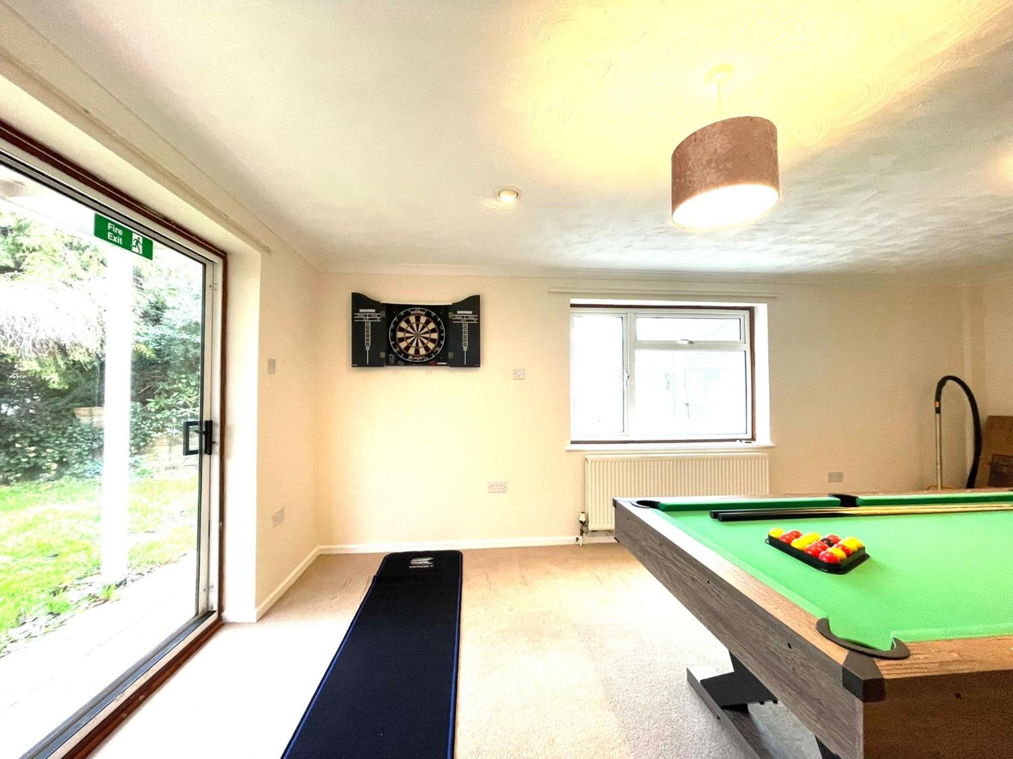 Castle Grayskull -Vast Taunton House with 6 Bedrooms and 4 Bathrooms, extra 2 WCs and 2 Games Rooms view 2