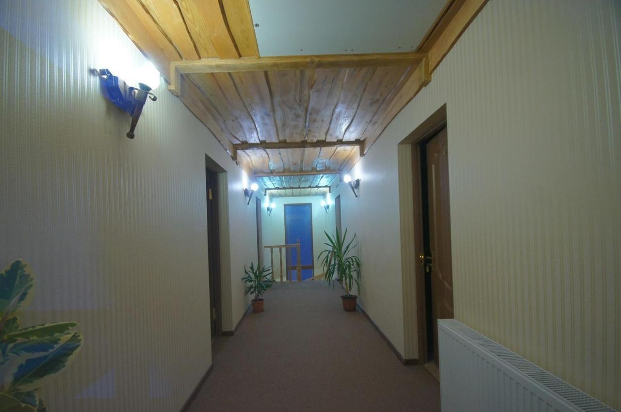 Photo 19