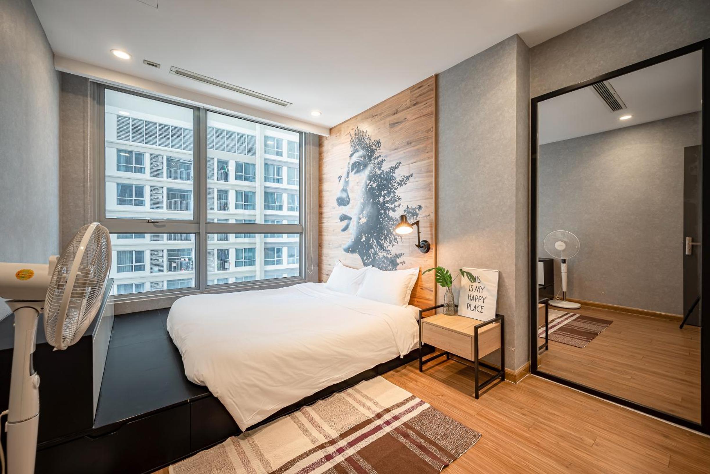 CeLaVie Serviced Apartment - The Vinhomes and Landmark