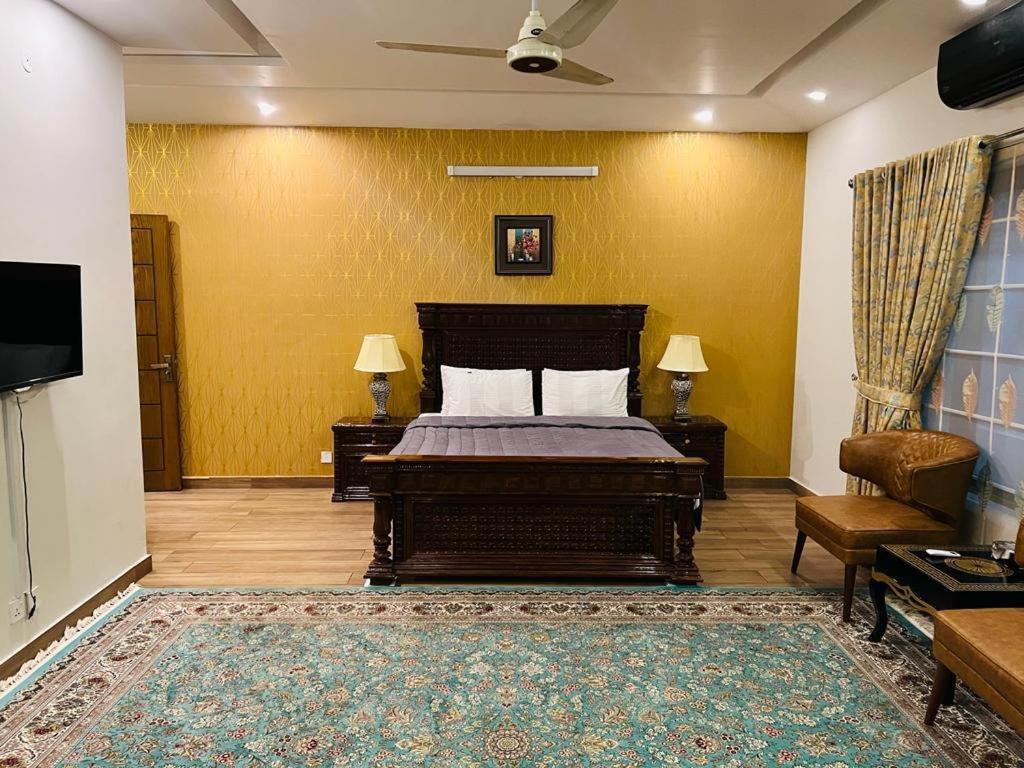 Pearl Executive Villa Islamabad