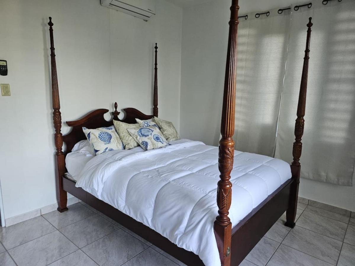 Casa familiar en Rincon view 2