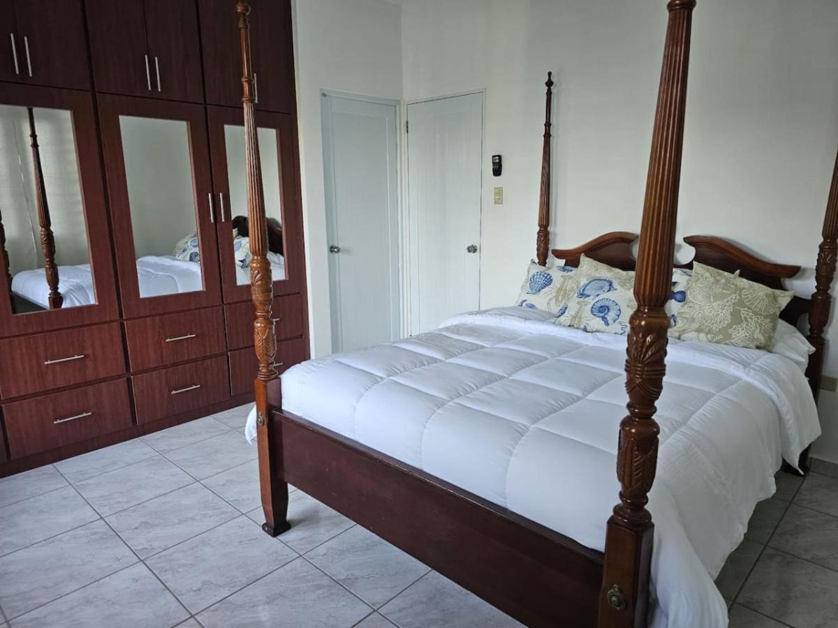 Casa familiar en Rincon view 3
