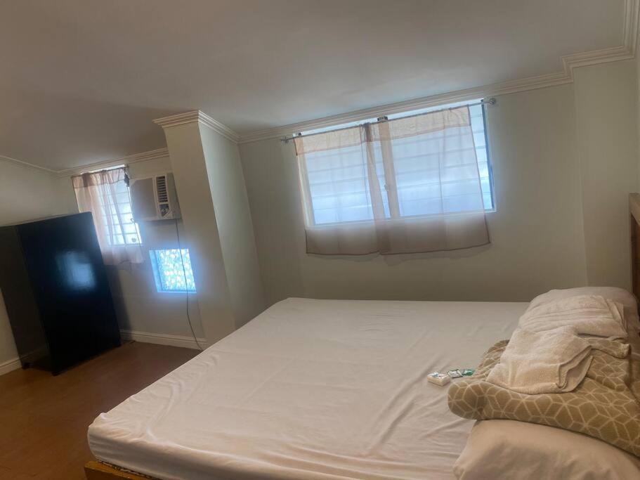 2-Bedroom/free parking/WiFi view 2