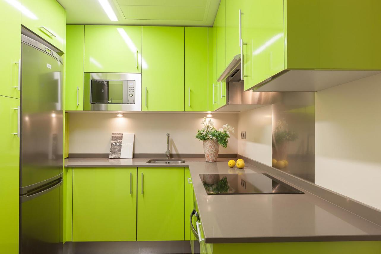 Homeclub Exclusive Flat at Madrid Tower